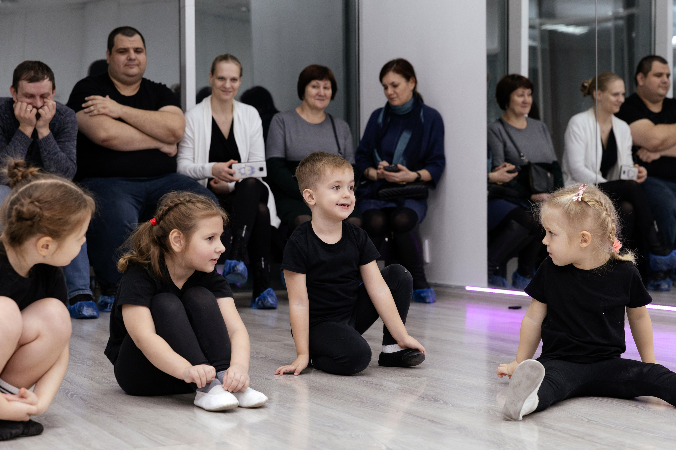 Студия «Взлетай». Открытый урок. Семейный фотограф — Макс Белогрудов