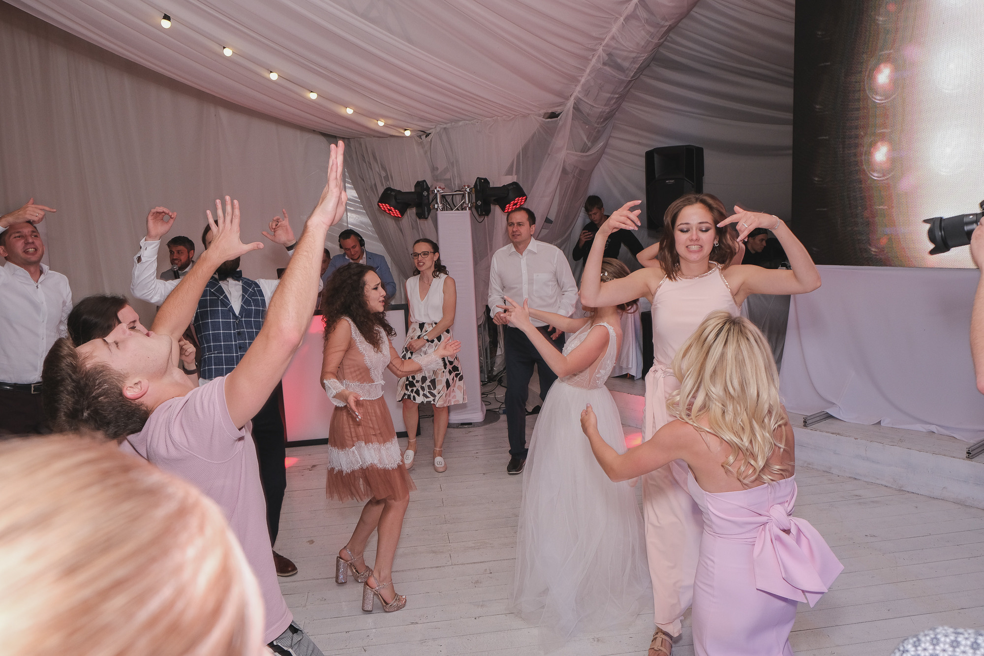 Свадьба Ильи и Вероники. Портретный и репортажный фотограф в Москве Олеся Лисарк