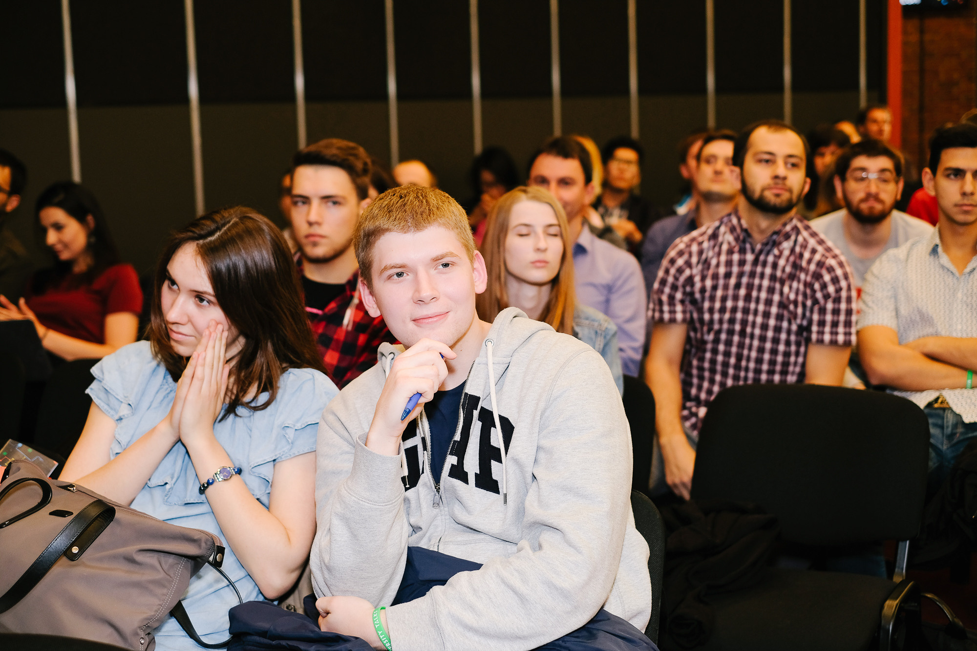 Ted Talks на Красном Октябре. Портретный и репортажный фотограф в Москве Олеся Лисарк