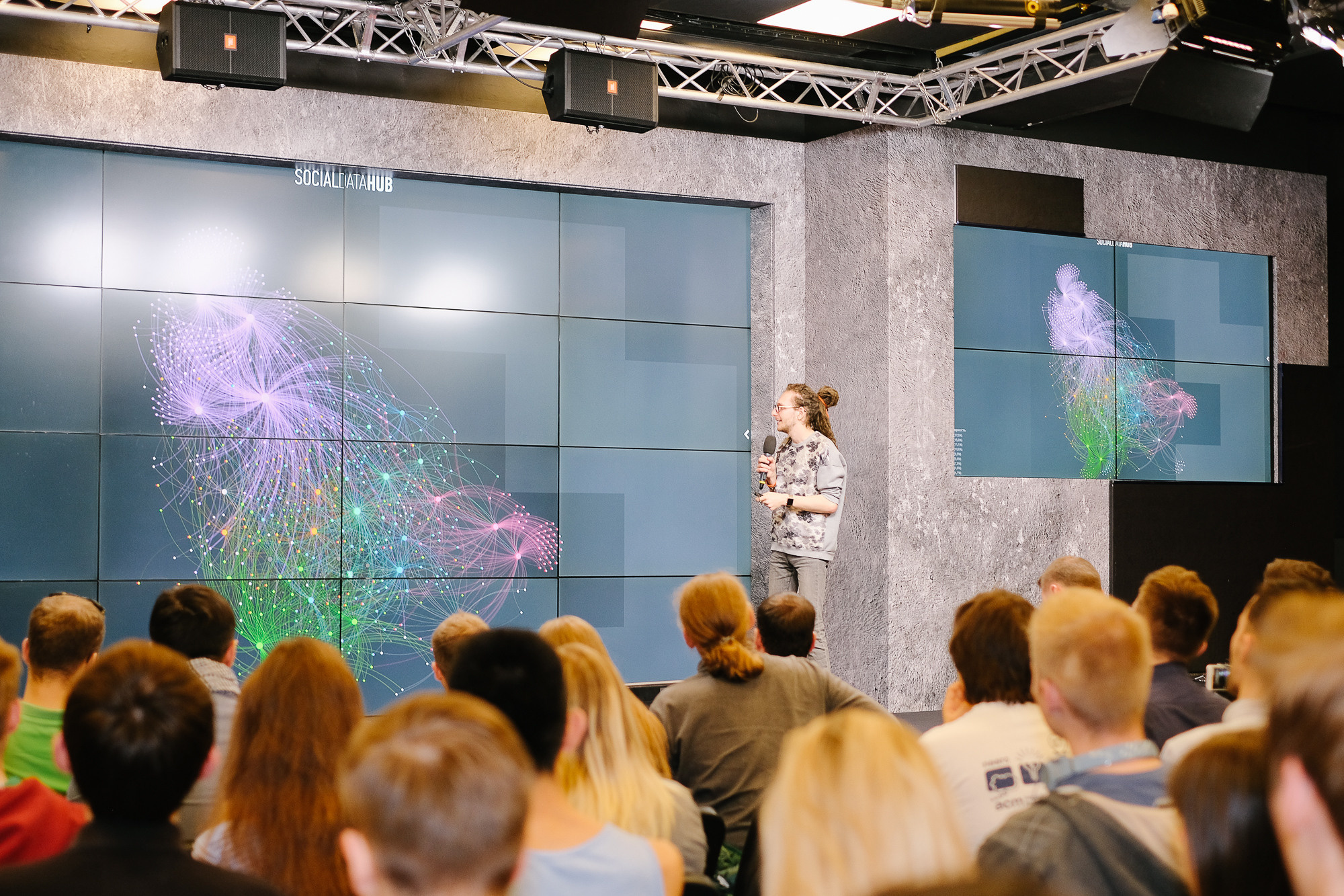 Ted Talks на Красном Октябре. Портретный и репортажный фотограф в Москве Олеся Лисарк