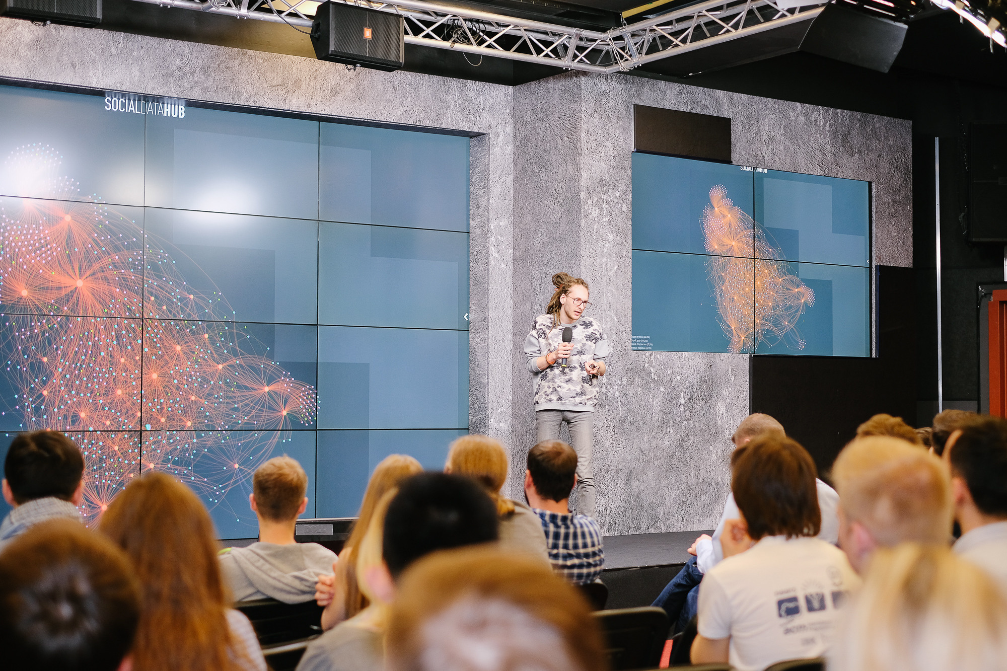 Ted Talks на Красном Октябре. Портретный и репортажный фотограф в Москве Олеся Лисарк