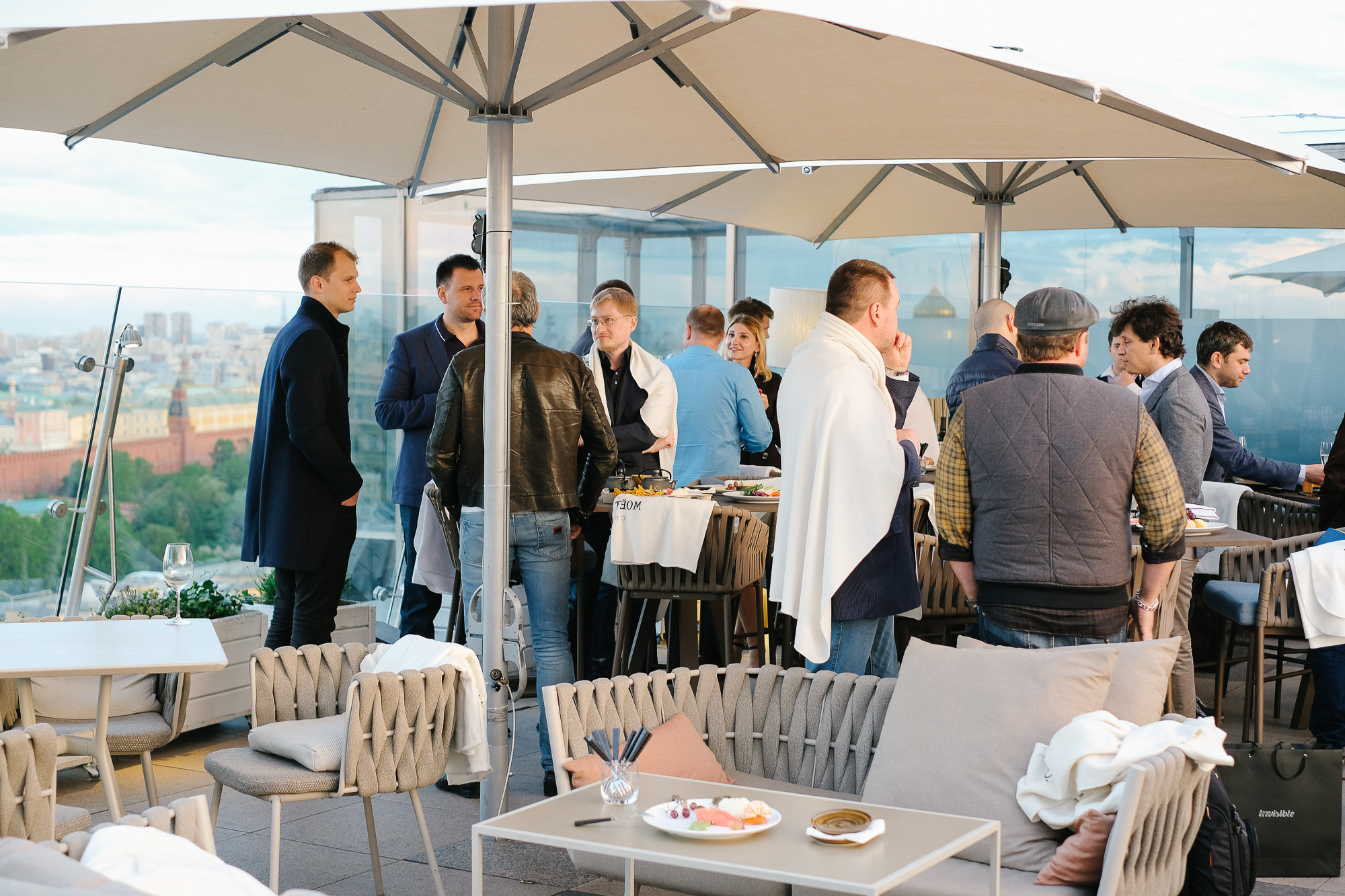 Встреча руководителей проектов в Ритц Карлтоне. Портретный и репортажный фотограф в Москве Олеся Лисарк