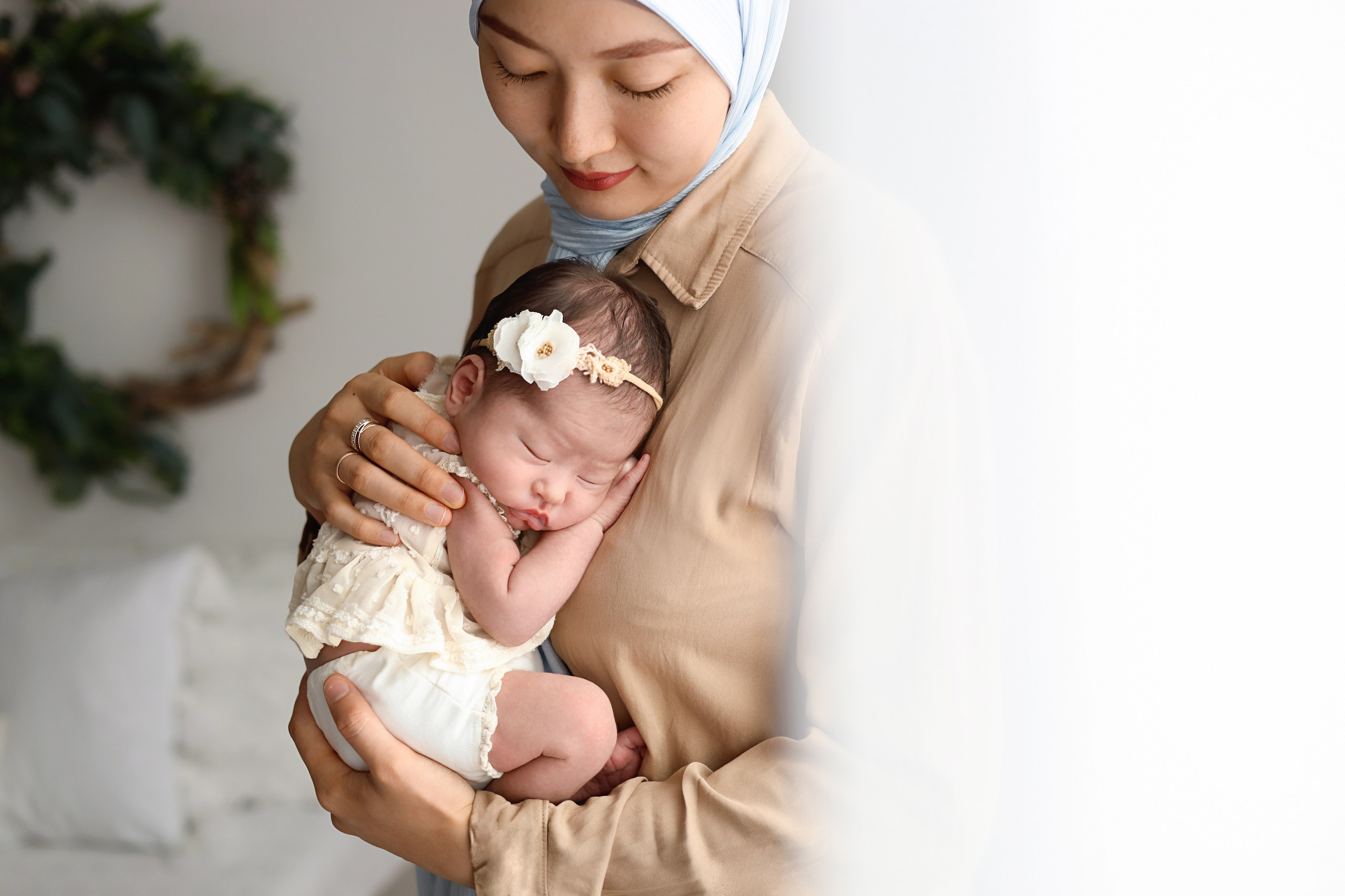 Ньюборн съемка Элины, творческий пакет. Фотограф новорожденных Москва. Ньюборн фотограф Москва