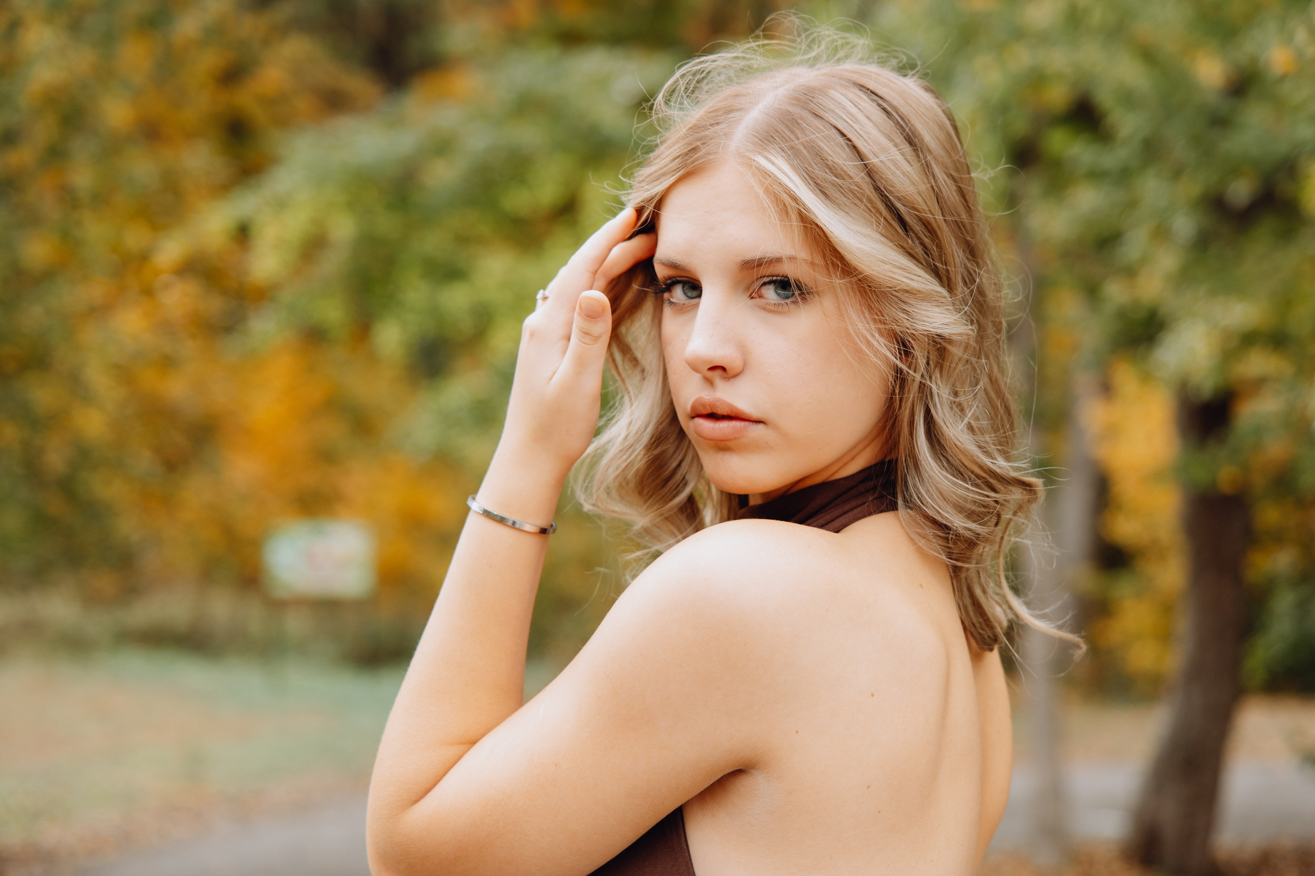 Школьные альбомы в Чернянке. Фотограф Максим Никонов