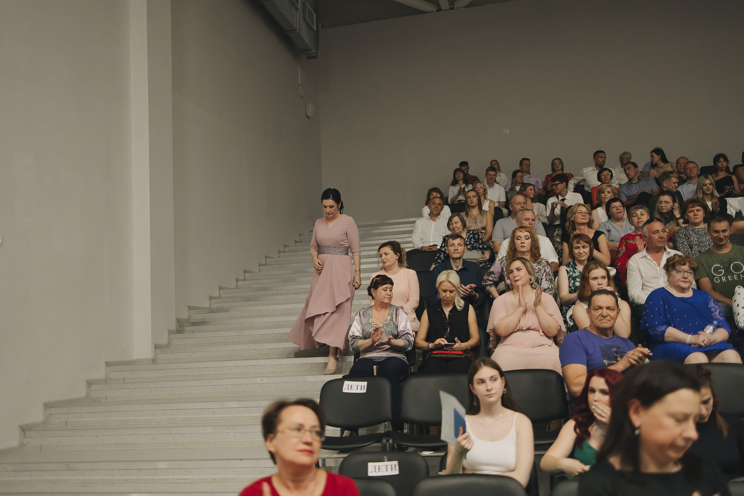 Выпускной Сосны. Свадебный и женский фотограф