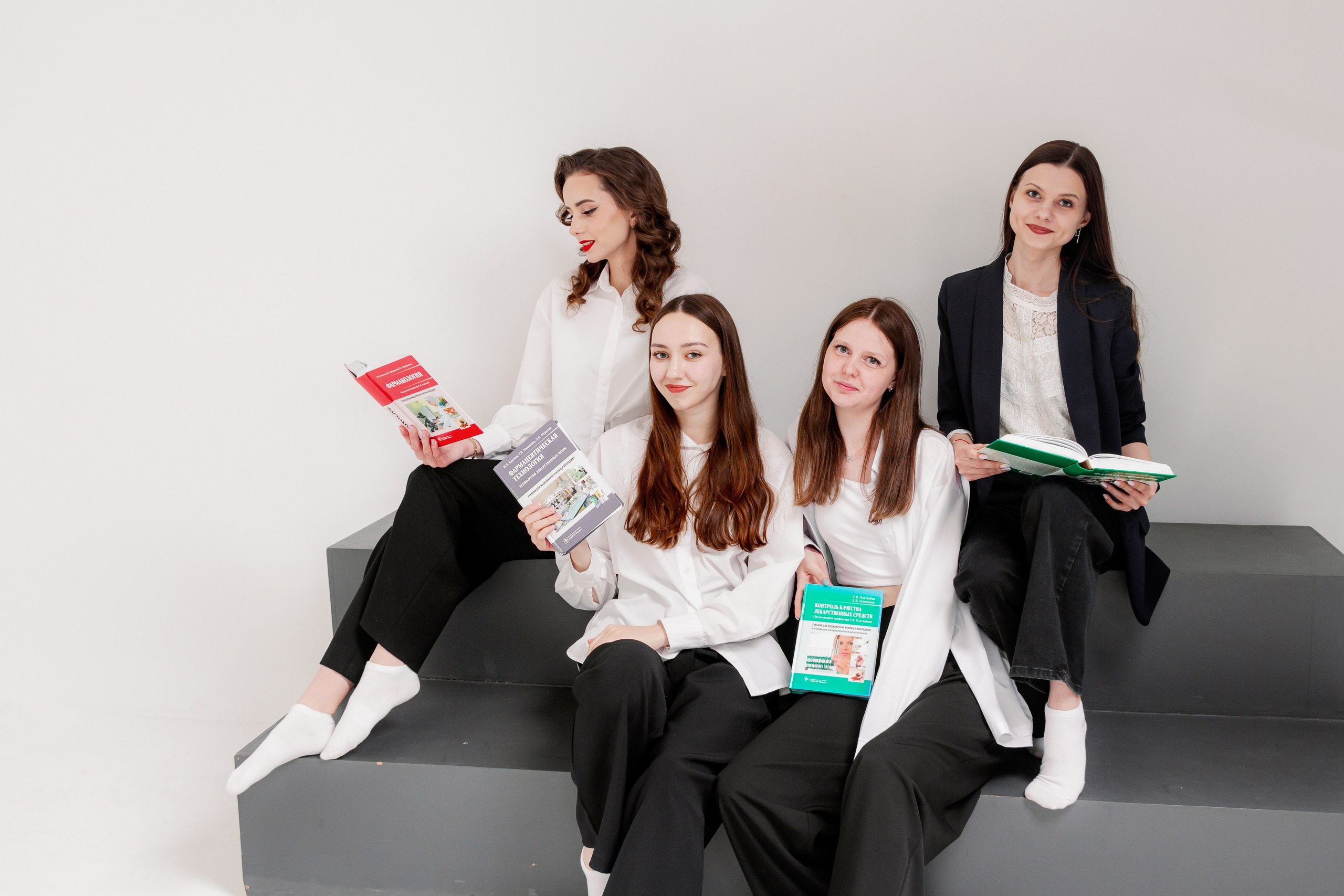 Фотосессия на выпускной. Екатеринбург. Фотограф в Екатеринбурге Пойгина Елена