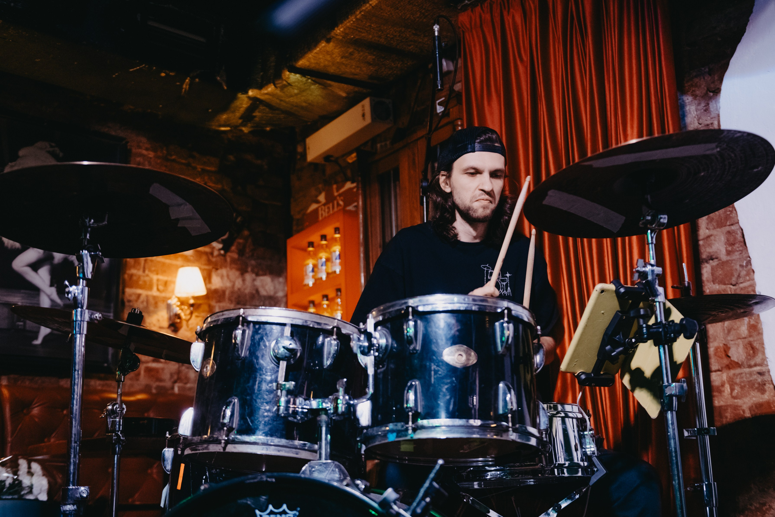 Концерт учеников Никиты Рукавицына в баре Defaqto