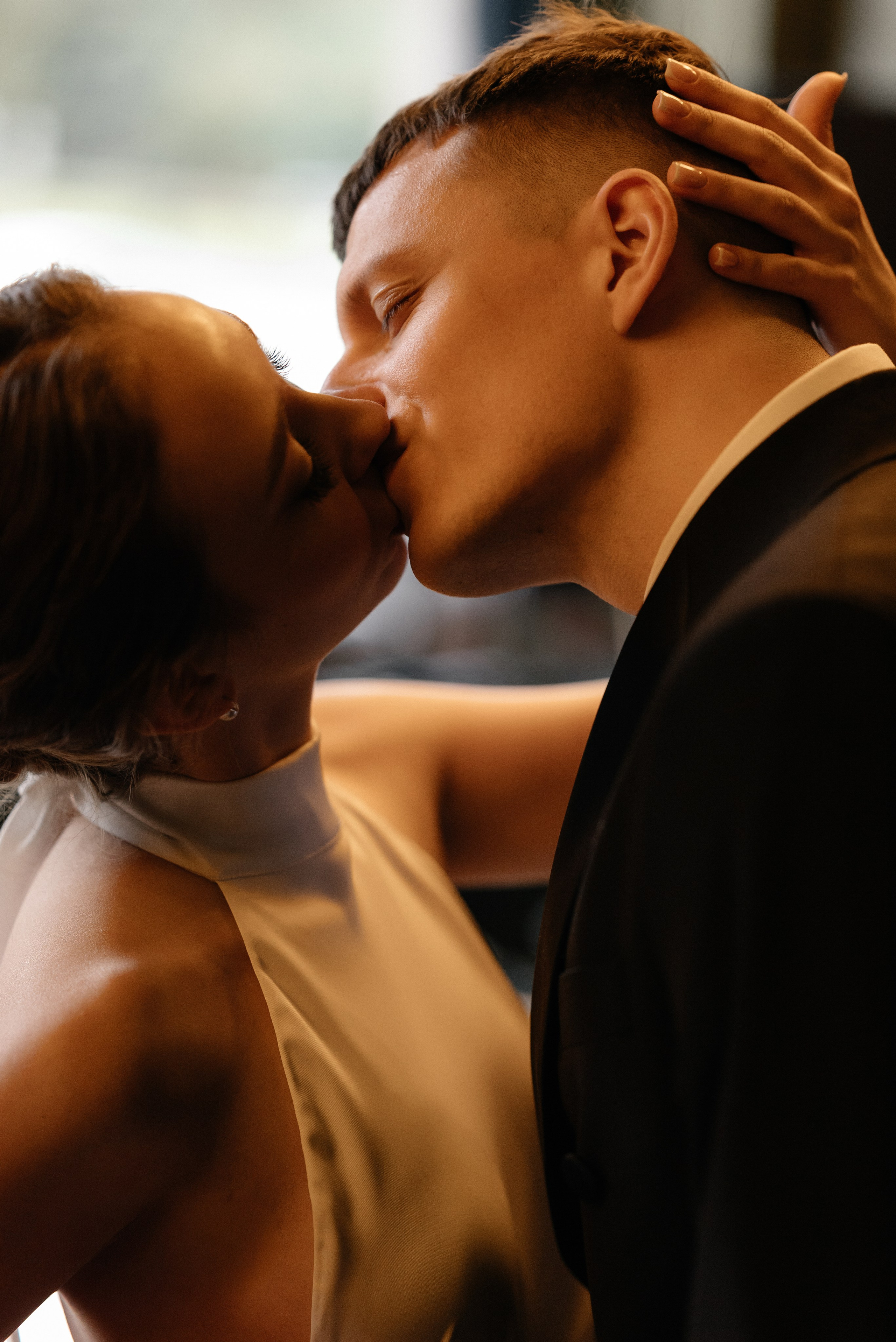 Wedding day in Martinique Bar. Wedding PHOTOGRAPHER Andrew Vnukov