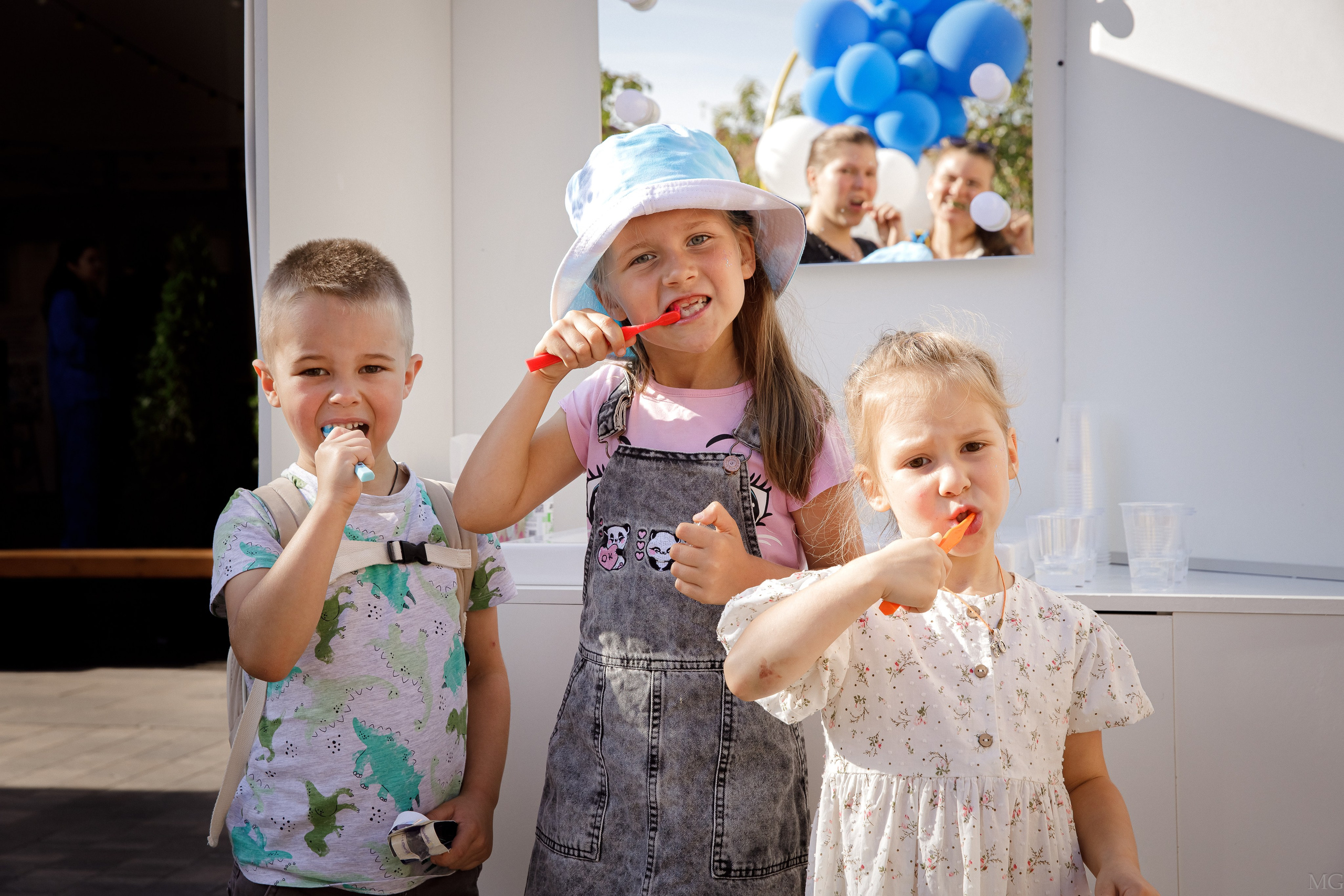 Конференция Гигиена и Профилактика. Маша Гонтарь Семейный домашний репортажный фотограф в Санкт-Петербурге