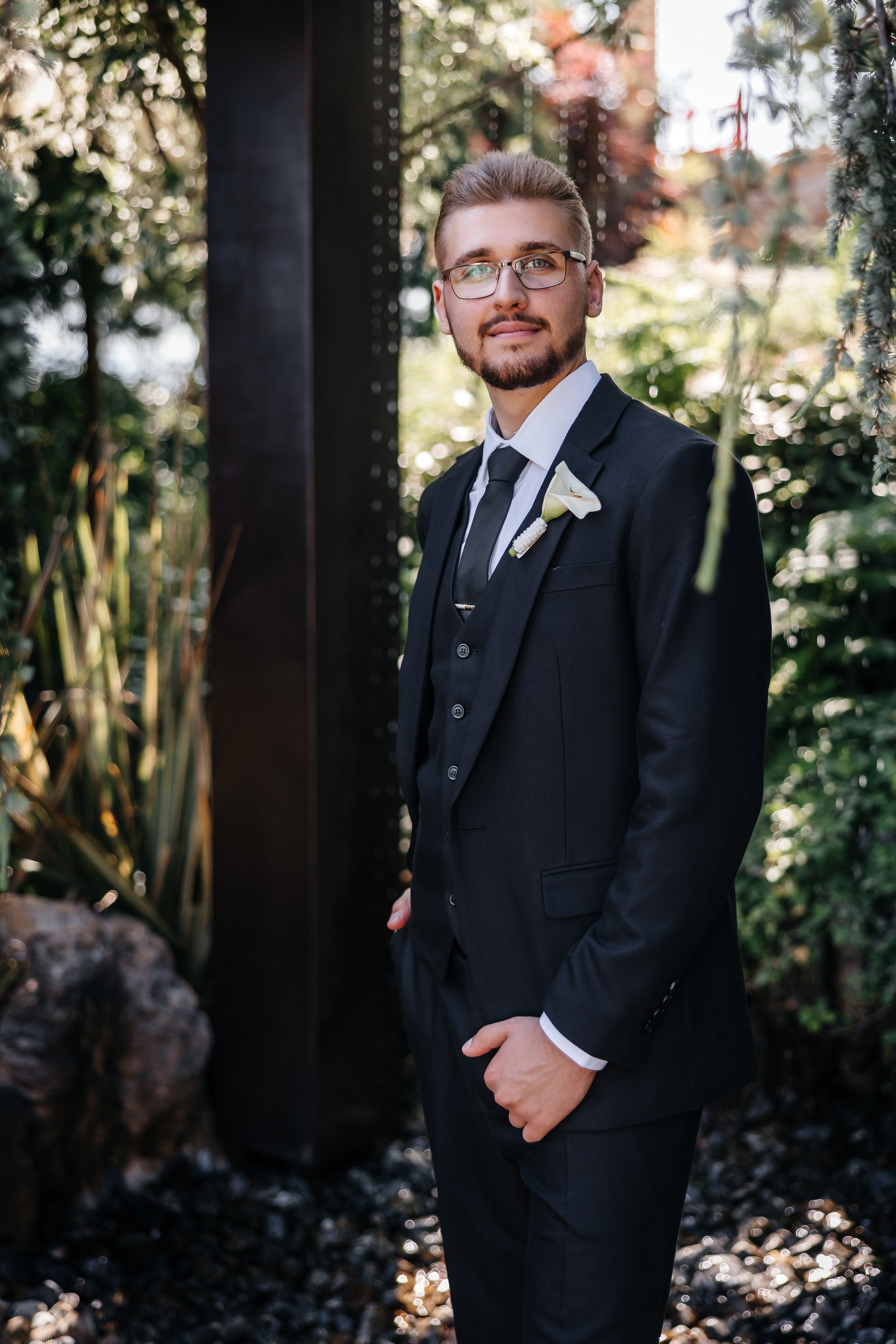 Анонс свадьбы Иры и Никиты. Прогулка в отеле Крымский Бриз. Свадебный фотограф в Крыму и Севастополе Ольга Баскакова