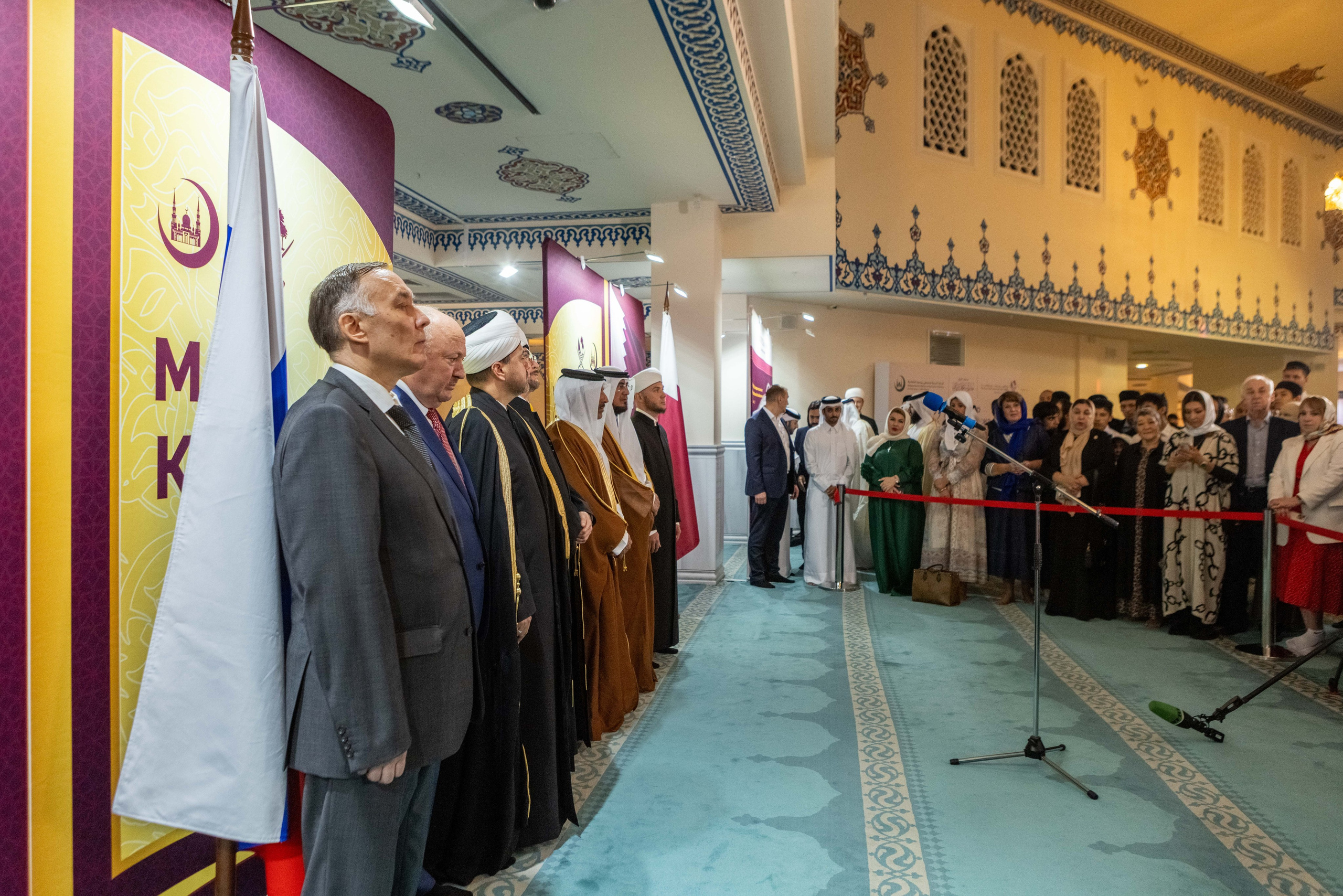 Открытие выставки Мир Корана. Рекламный, предметный, репортажный, семейный фотограф и художник в Москве