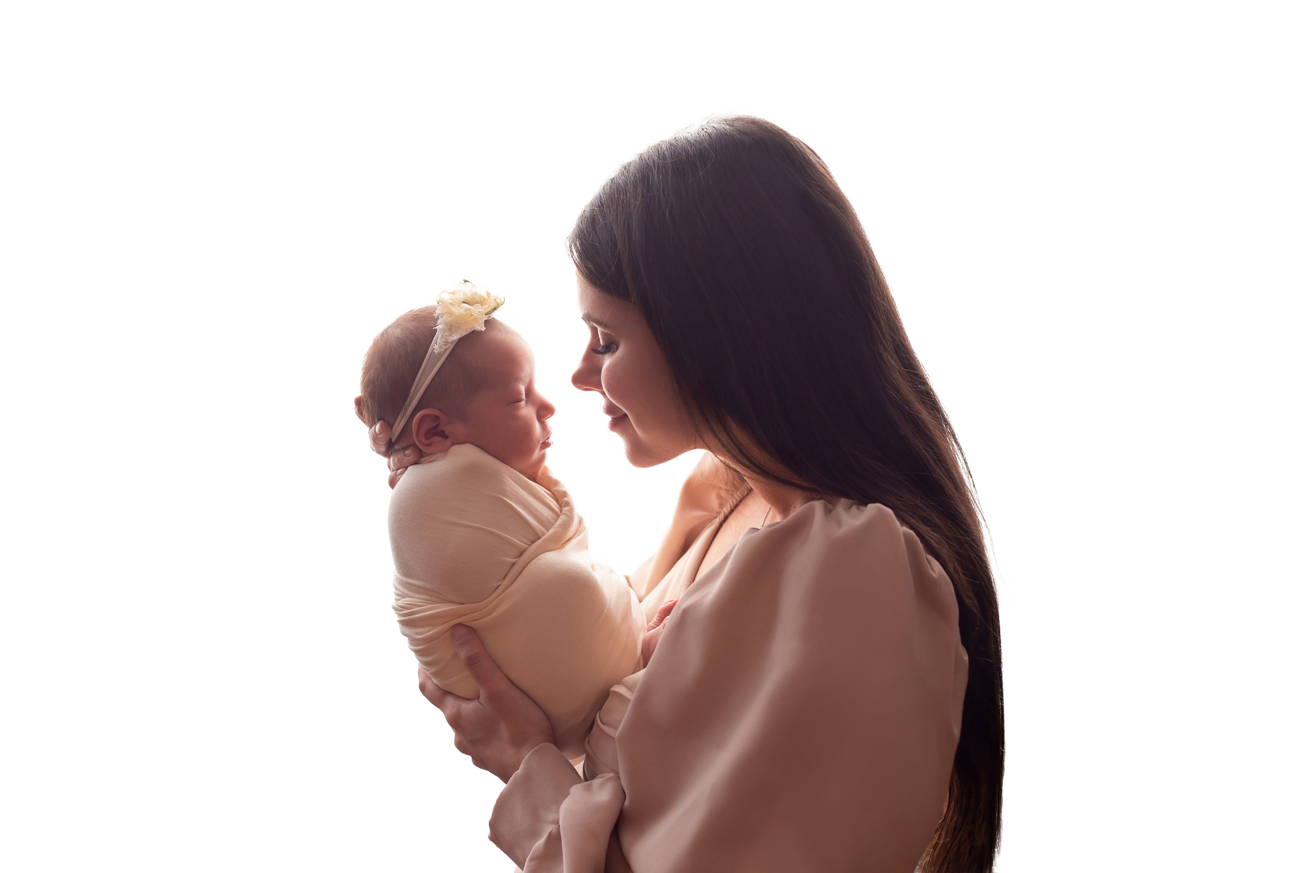 Семейные кадры с малышом. Фотограф новорожденных и детский фотограф в Радужном Васильева Елена