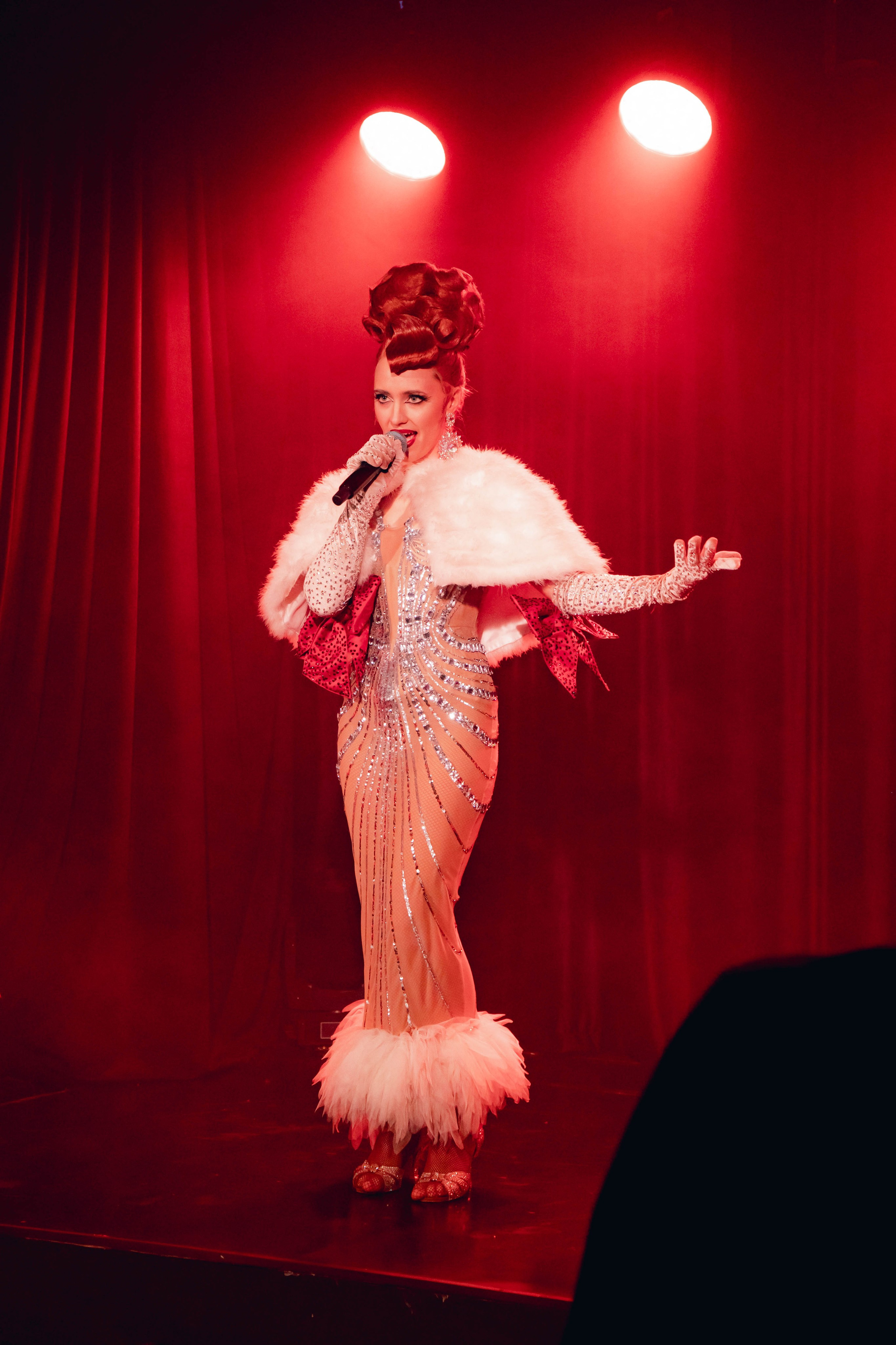 Бурлеск-кабаре SIRENCE. Со стороны / репортажный фотограф в СПб