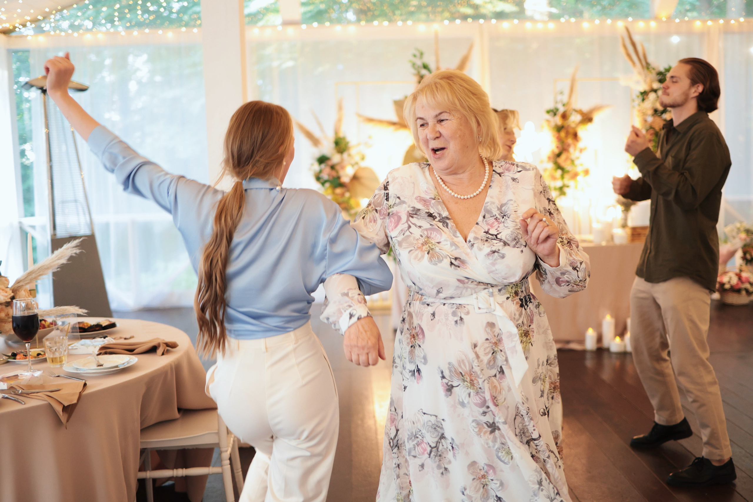 Свадьба Владимира и Яны. Ведущий на свадьбу юбилей корпоратив в Москве и МО Светлана Винокурова