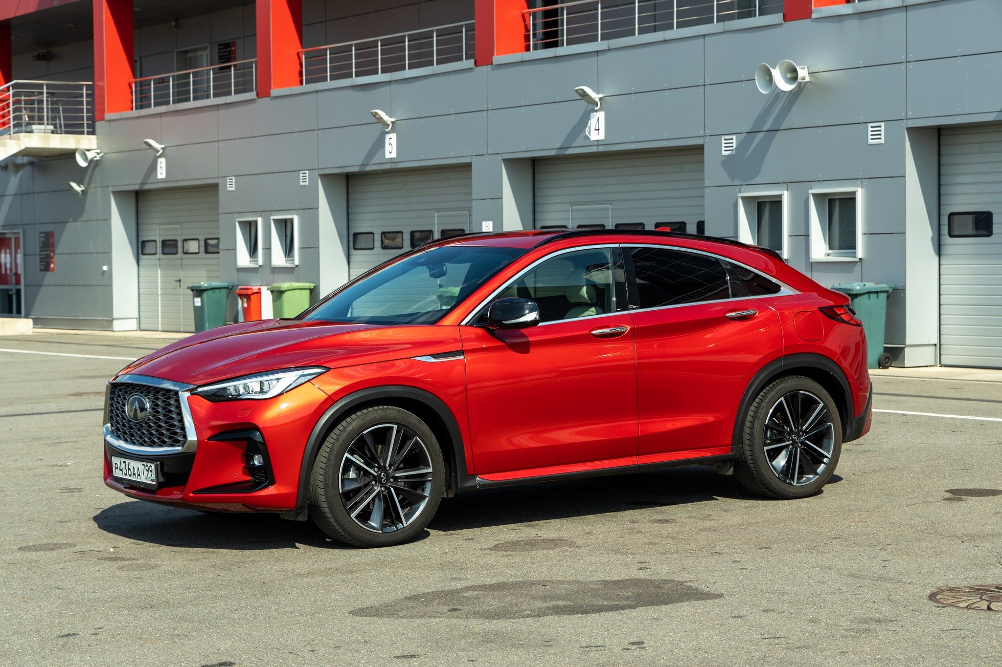 Infiniti QX55. Репортажный, семейный и студийный фотограф в Москве Демин Алексей