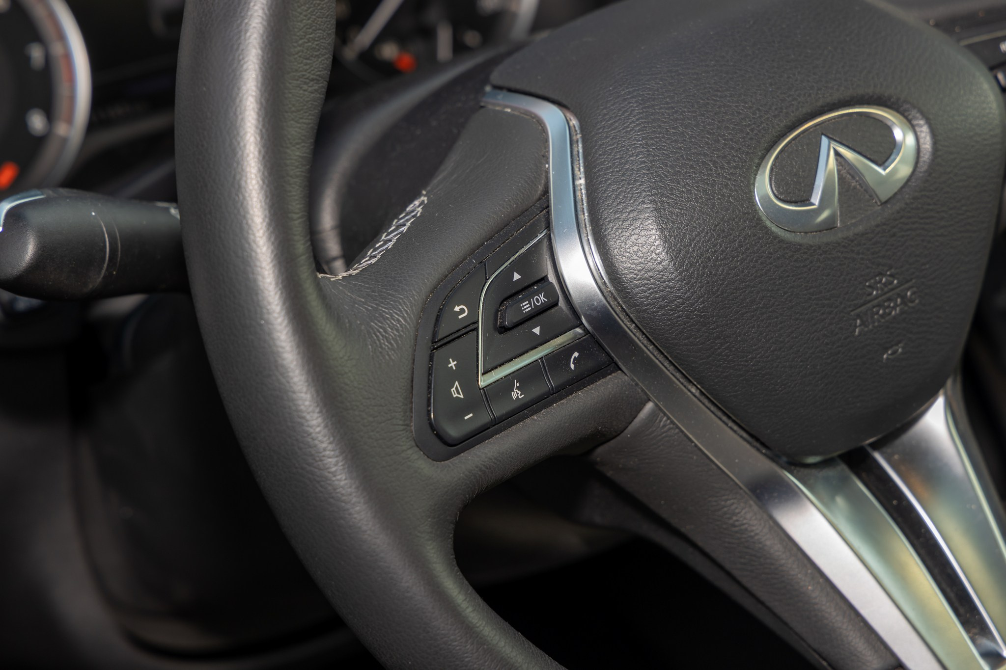 Infiniti QX55. Репортажный, семейный и студийный фотограф в Москве Демин Алексей