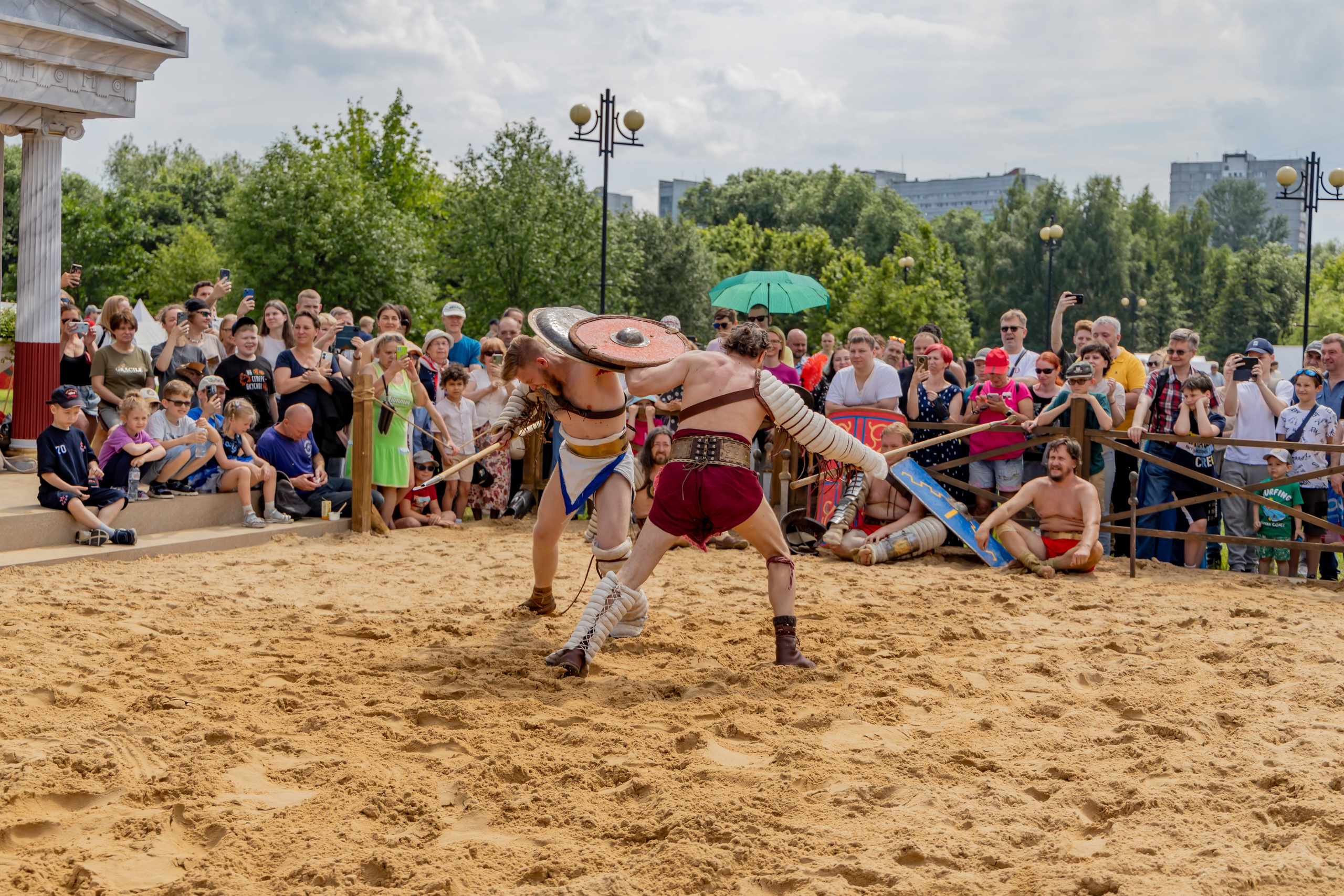 Времена и эпохи 2024. Ростокинский акведук. Площадка Античность. Репортажный, семейный и студийный фотограф в Москве Демин Алексей