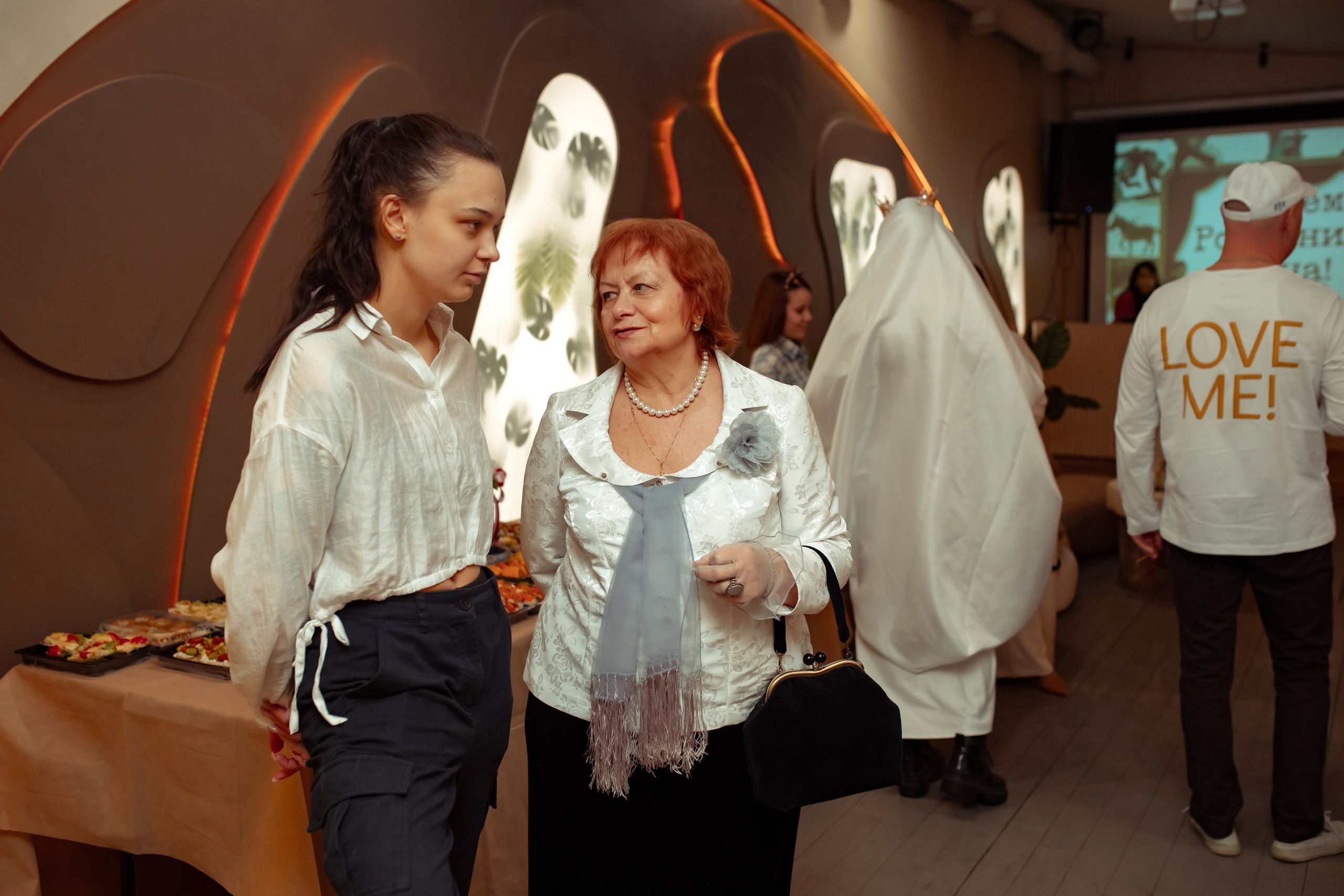 Юбилей Анны в стиле Гайдая. Семейный и детский фотограф в Москве Дорогова Екатерина