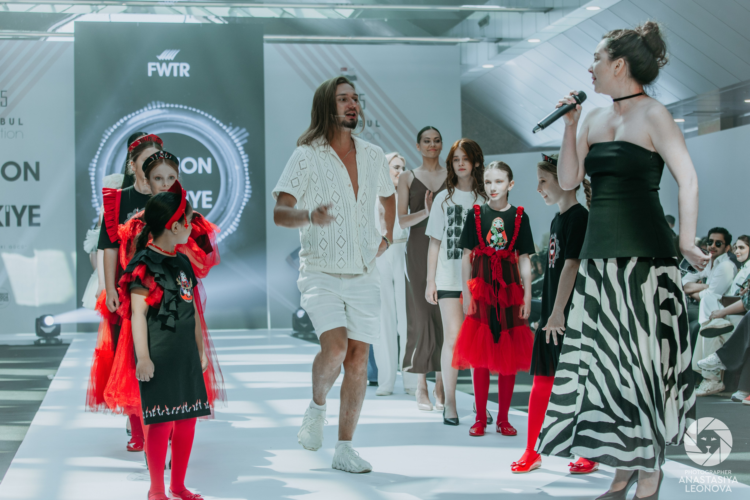 Fashion Week Türkiye [spring, 2025]. Anastasia Leonowa