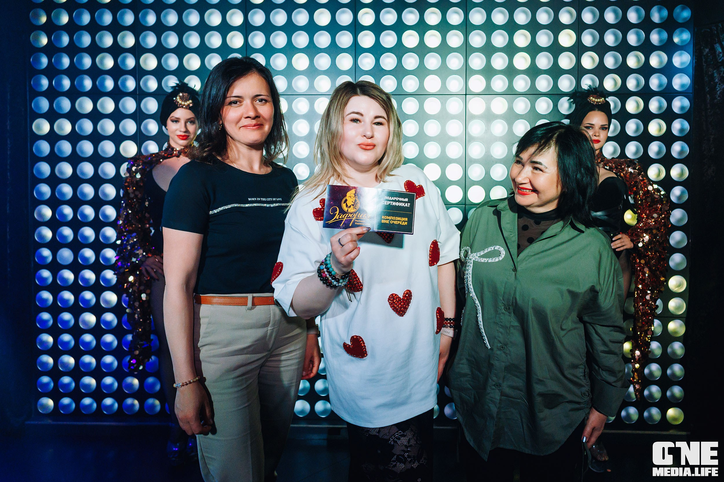 Фоторепортаж из караоке-клуба Эйфория. One Media Life: фоторепортажи, фотоотчеты с мероприятий и заведений