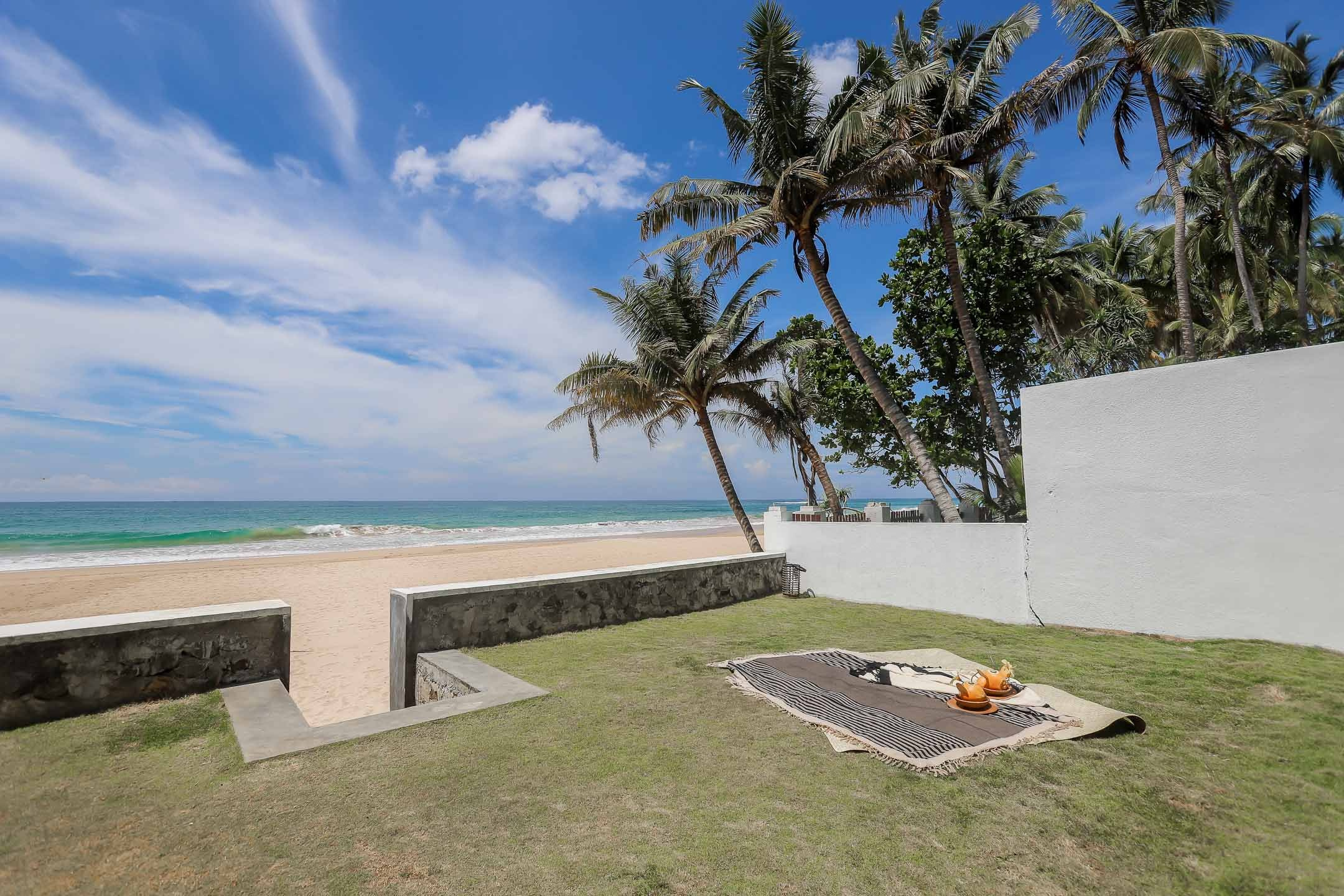 Отель пляж Хабарадува. Фотограф на Шри-Ланке