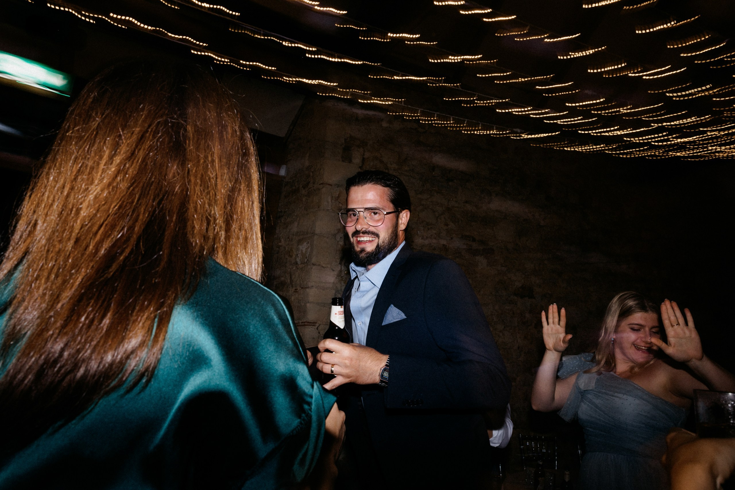 Ana & Tom Wedding at Notley Abbey. Moments Catchers — Wedding Photography & Video Duo in London