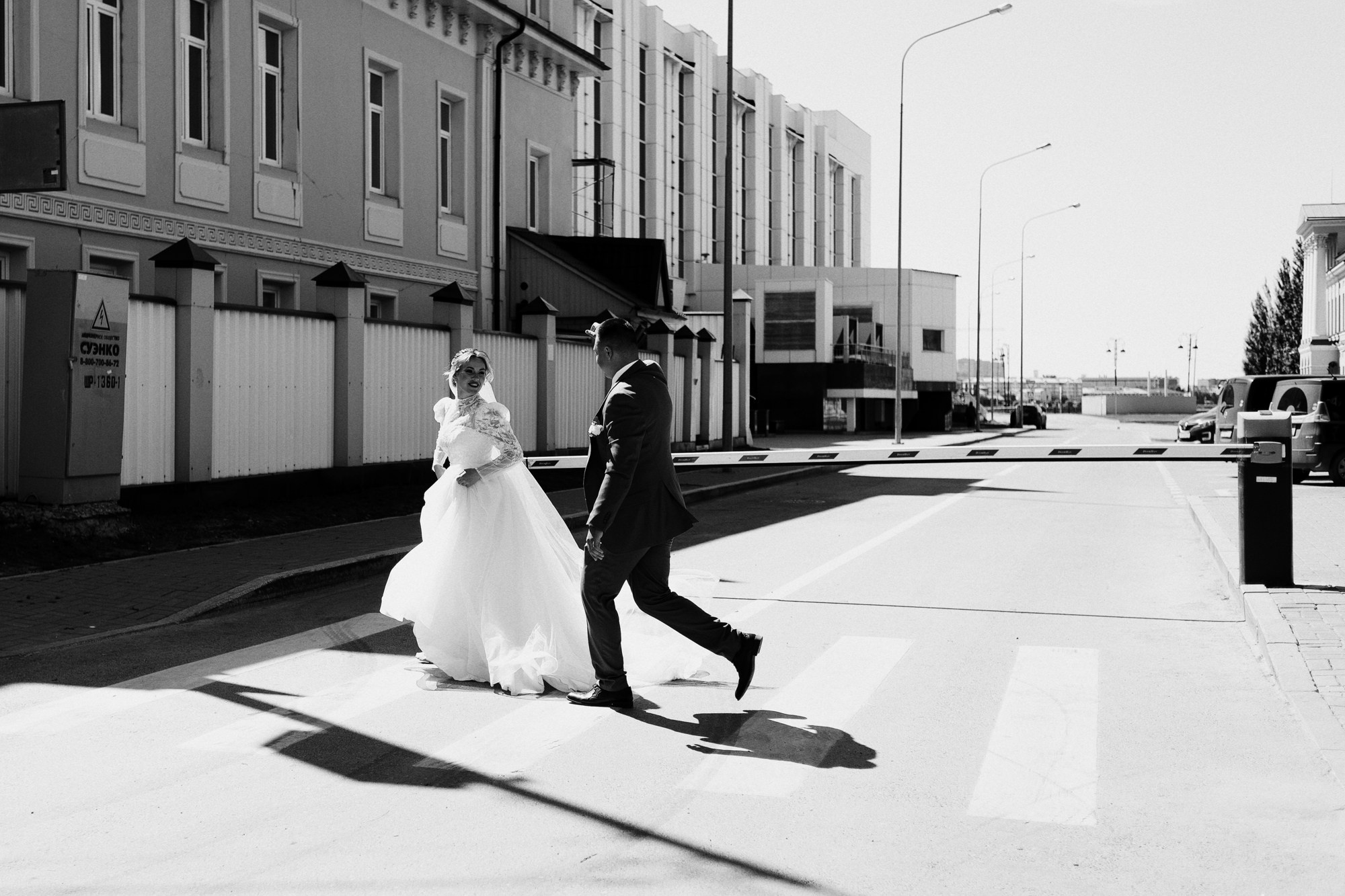 Свадебный фотограф в Тюмени Дарья Мустафина, портрет невесты в светлых тонах. Портретный фотограф Тюмень Дарья Мустафина