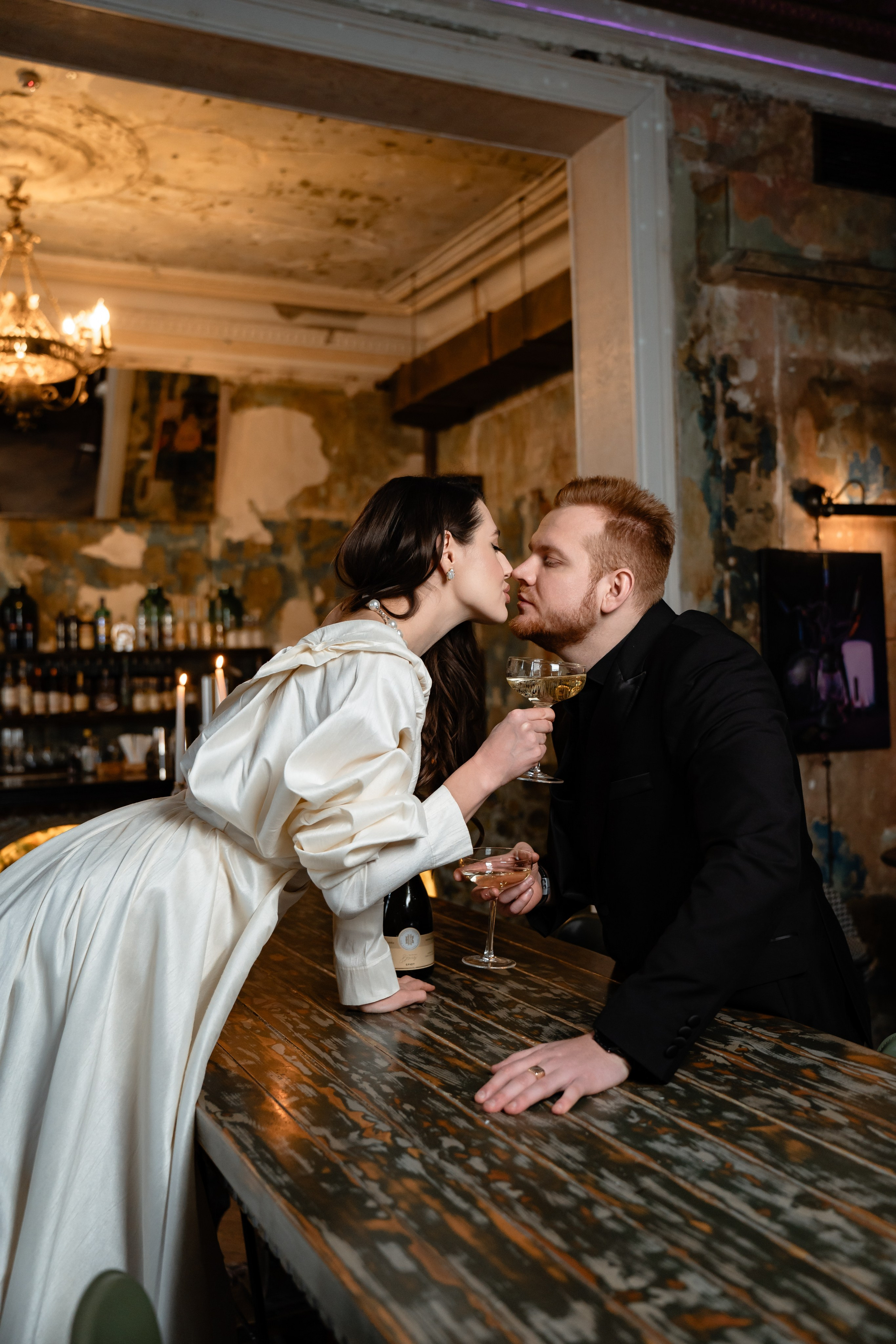 Бар Посольство_Евгений и Алена. Свадебный и семейный фотограф в Самаре Салахова Гулина