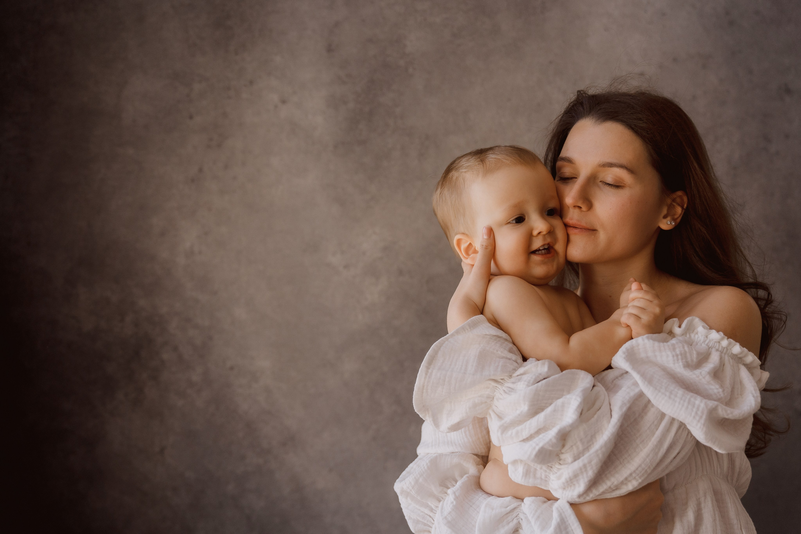 Мама и малыш. Нежная история в объятиях, любви, внимания…. Семейный и детский фотограф в Сергиев Посаде, Хотьково Якимчук Любовь