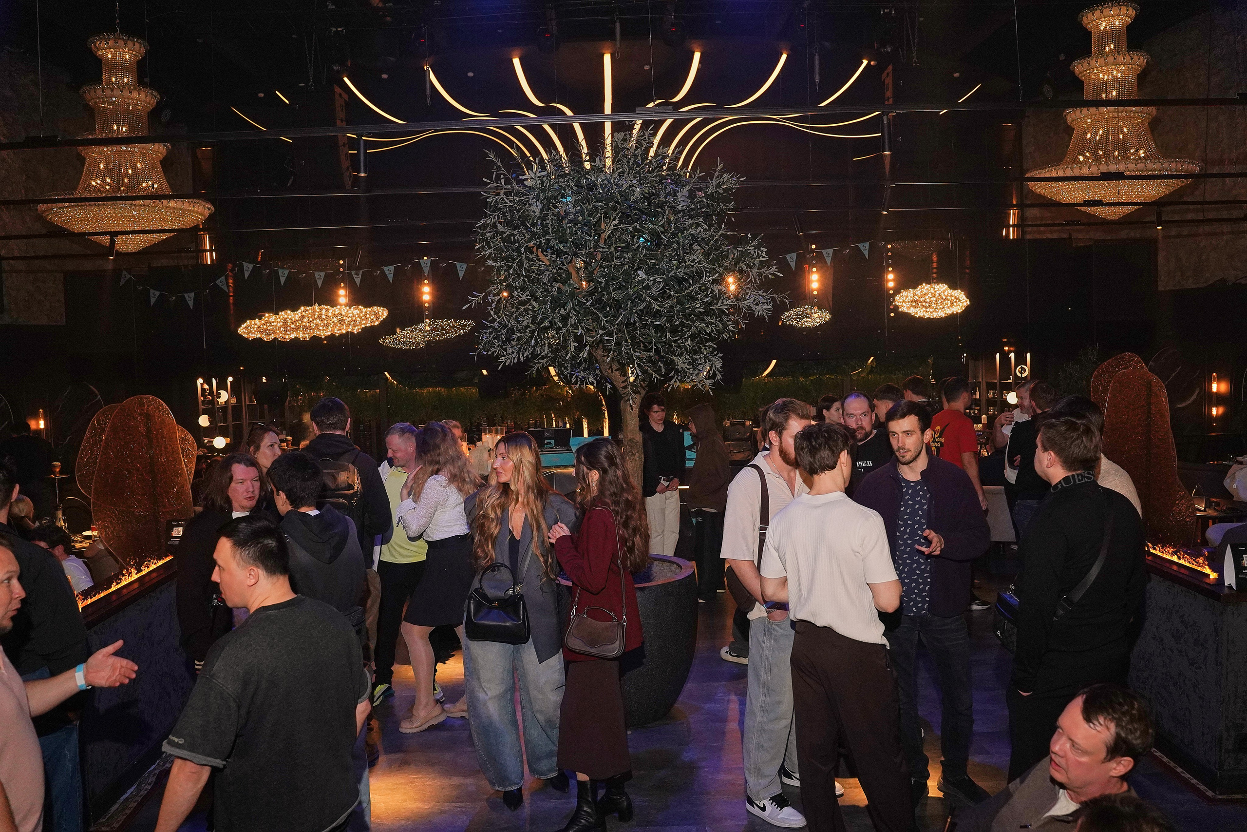 Bitget. Фотограф