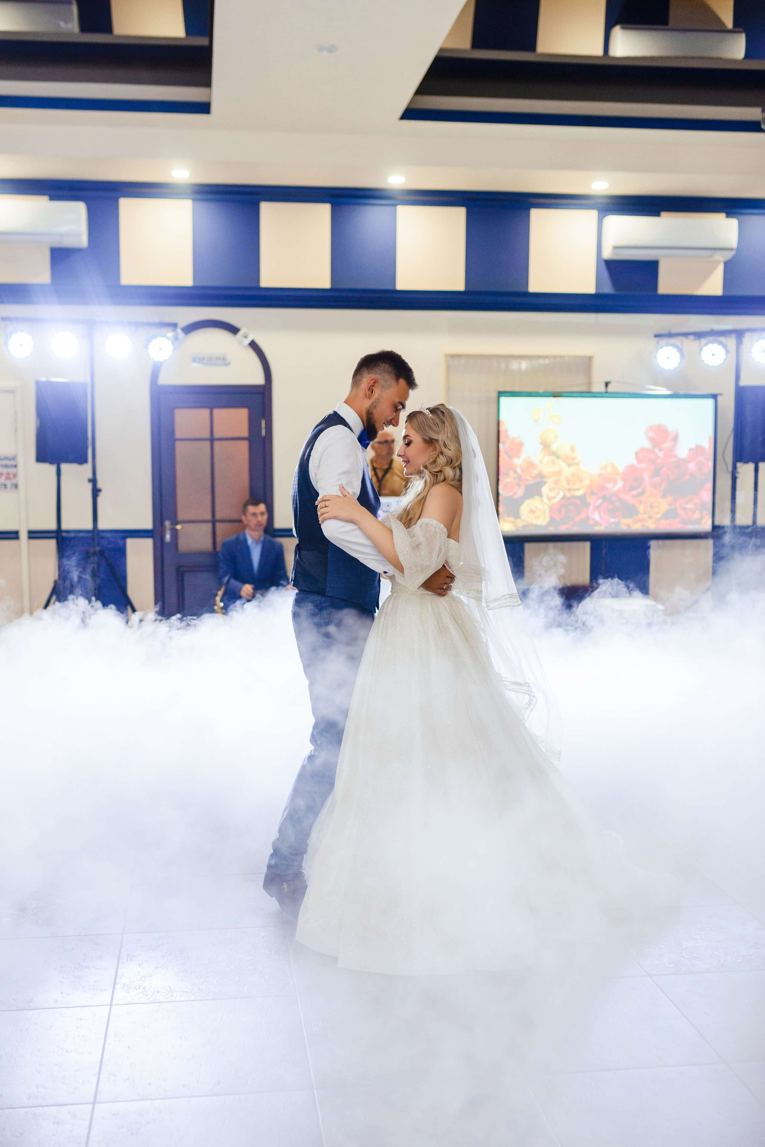 Свадебная фотосессия (Donbass Palace). Семейный и свадебный фотограф в Донецке и Макеевке Дяченко Наталья