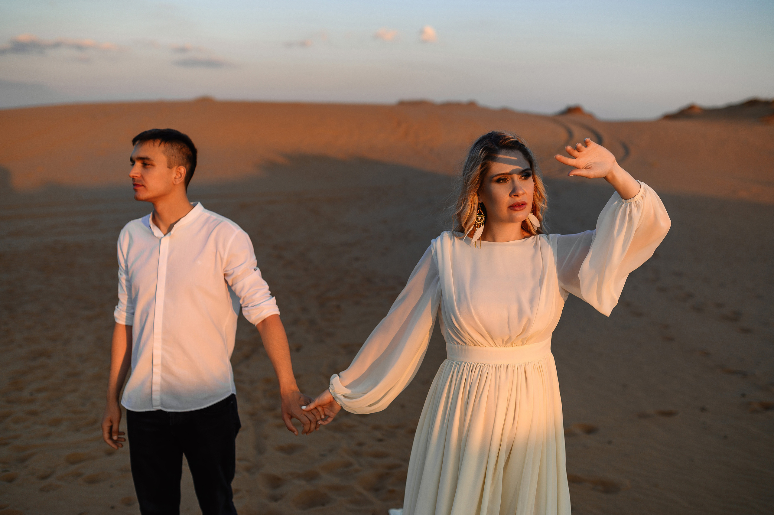 Фотосессия лав стори в пустыне