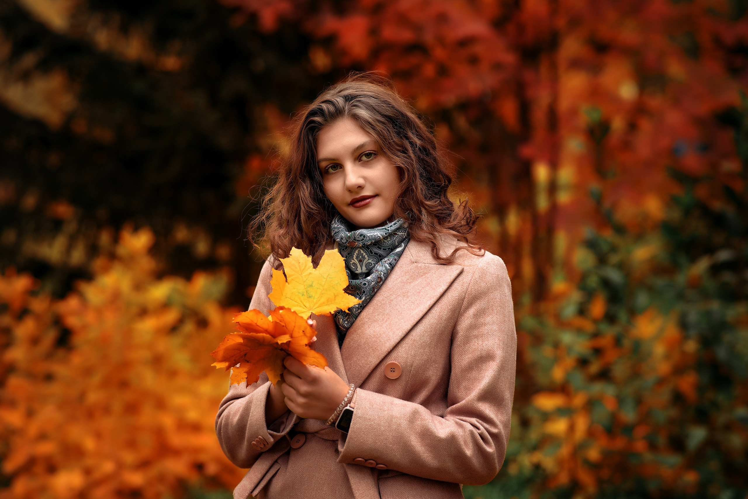 Осенняя прогулочная. Свадебный, семейный, детский, контент фотограф в Омске Максим Ильин