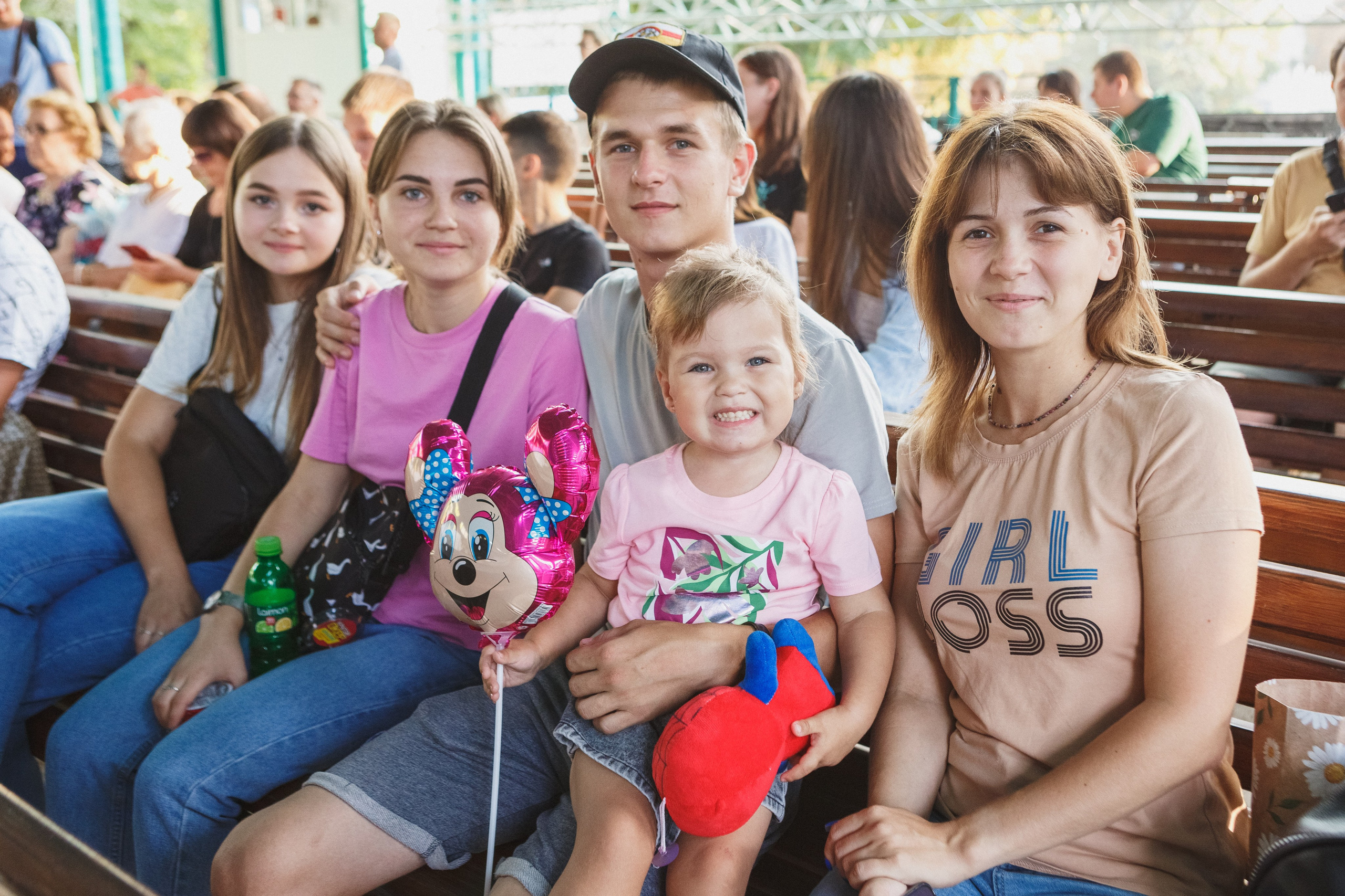 Шутки с уголка: Весёлый день с КВН в Парке Горького Таганрога. Свадебный и семейный фотограф в Таганроге Бакарюк Антон