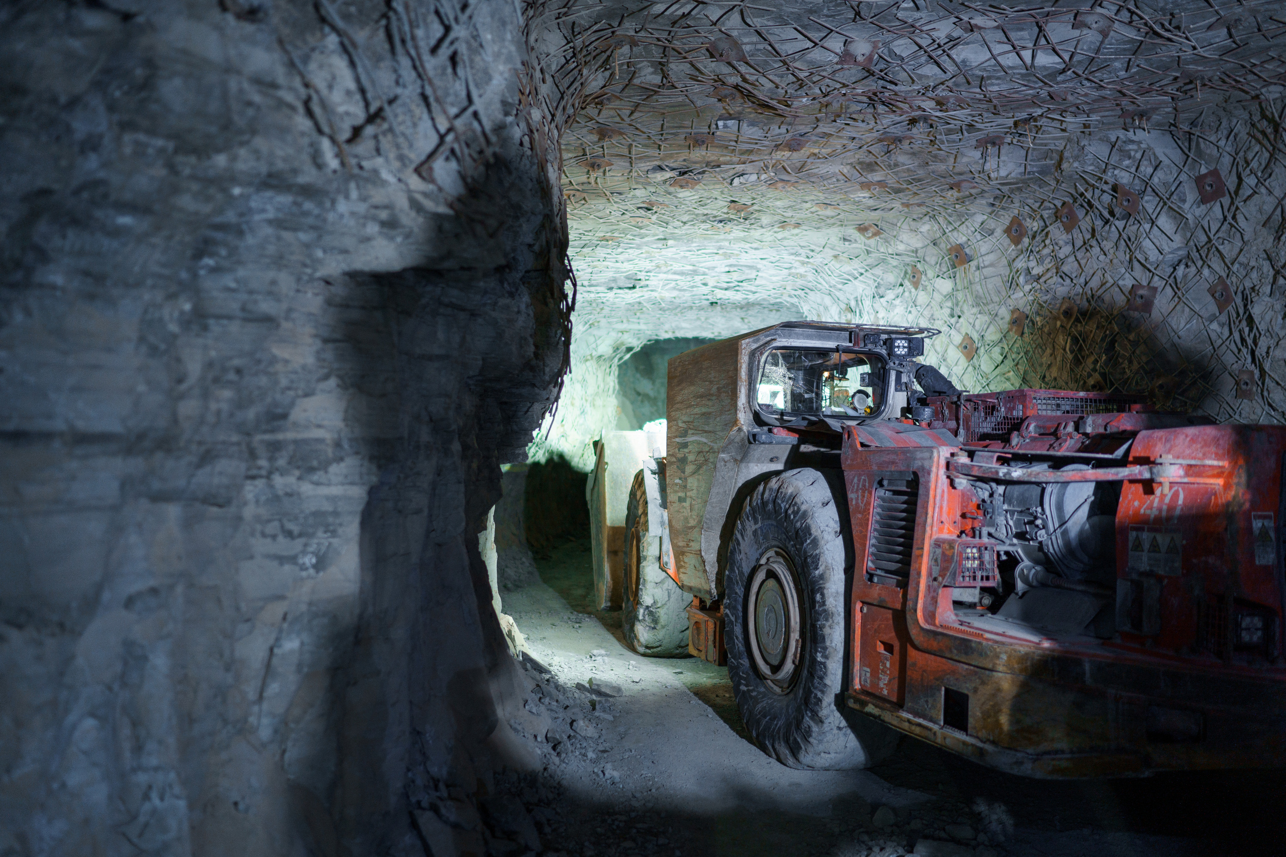 Алмазный промысел компании Алроса. Асхат Бардынов