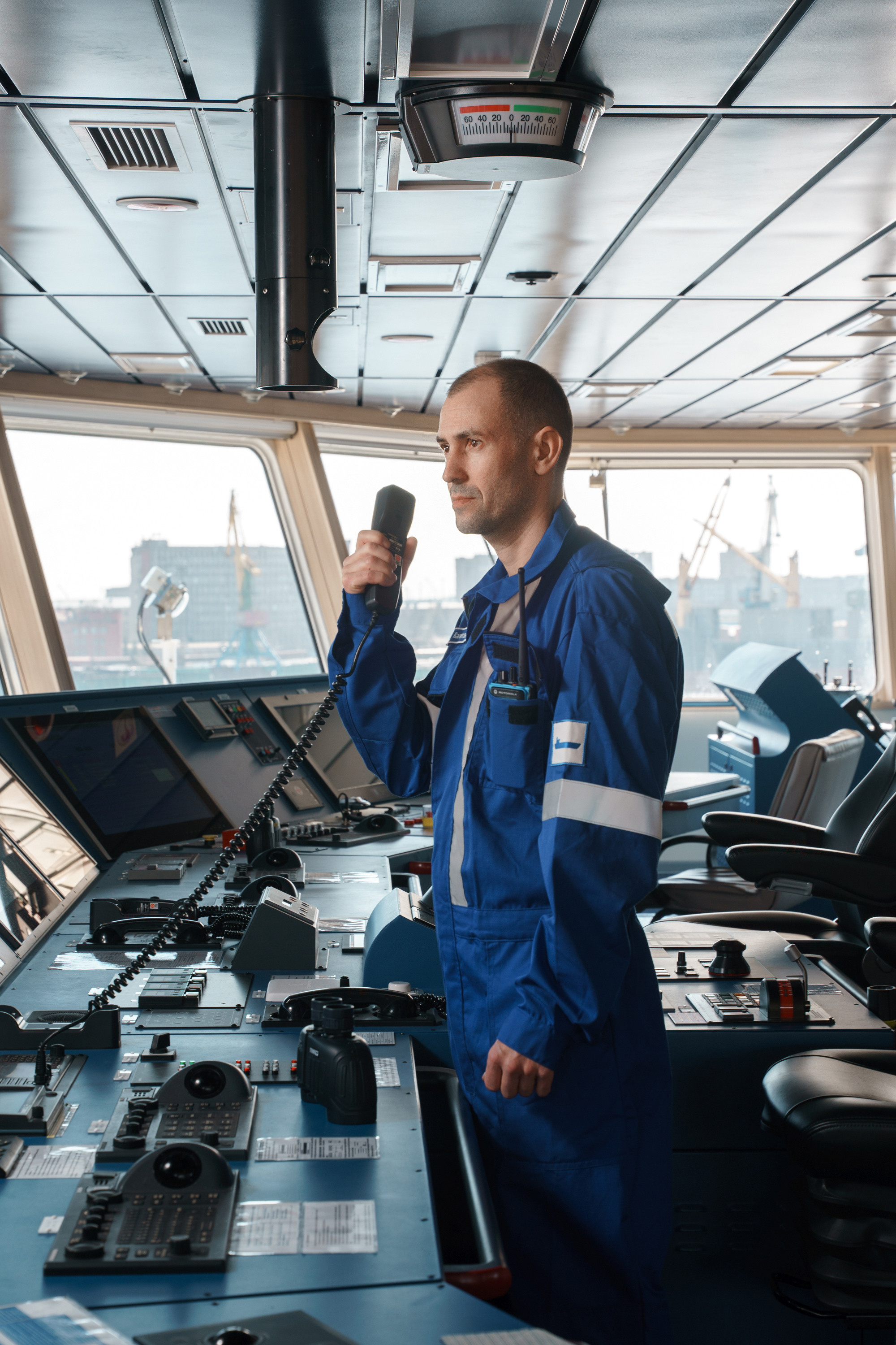 Судно Дмитрий Менделеев. Асхат Бардынов