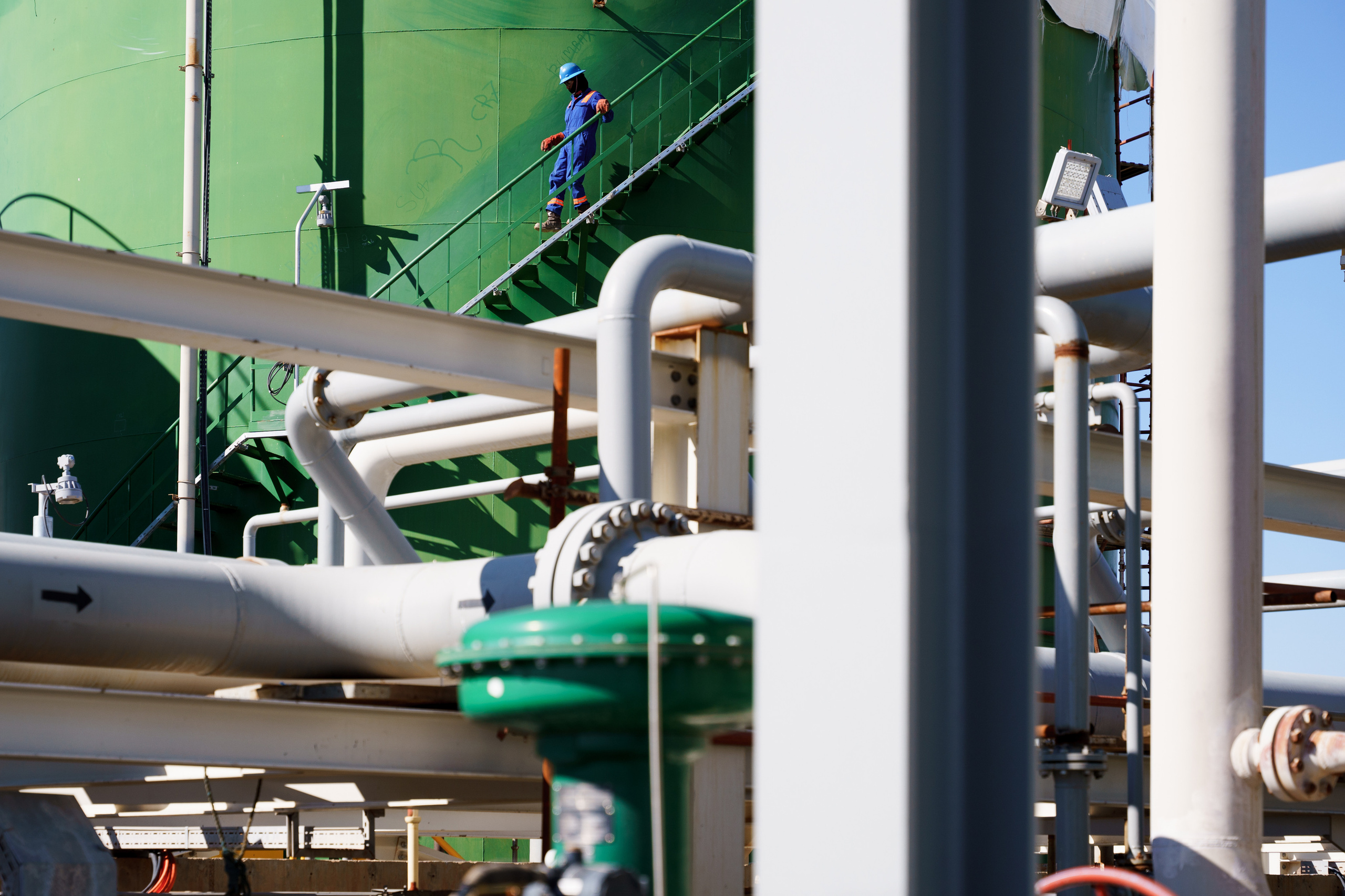 Нефтедобывающая компания в Ираке. Асхат Бардынов