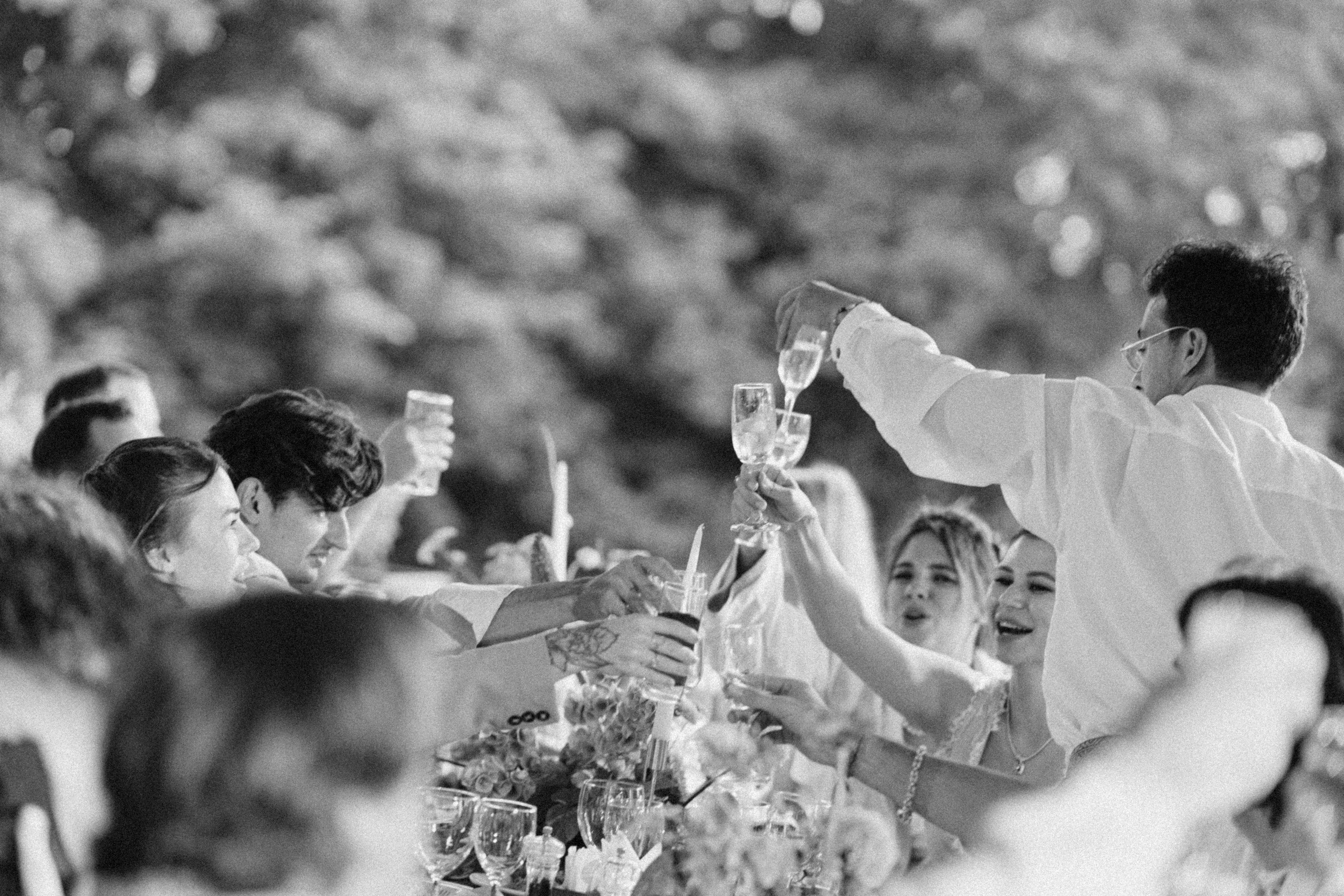 Куда иголочка — туда и ниточка. Свадебный фотограф Наташа Алешина