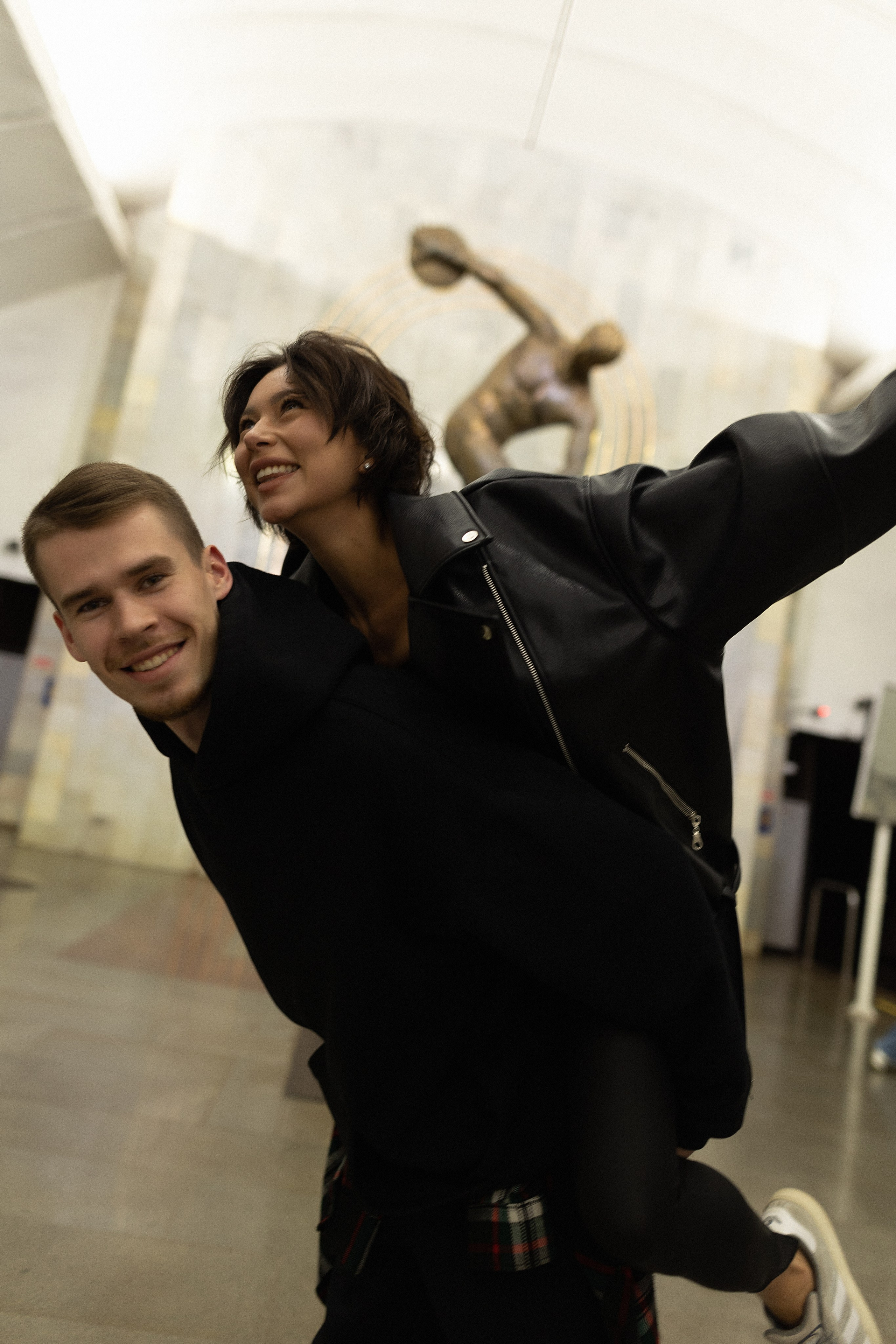 Мила и Илья. Женский фотограф в Екатеринбурге Марина Логинова