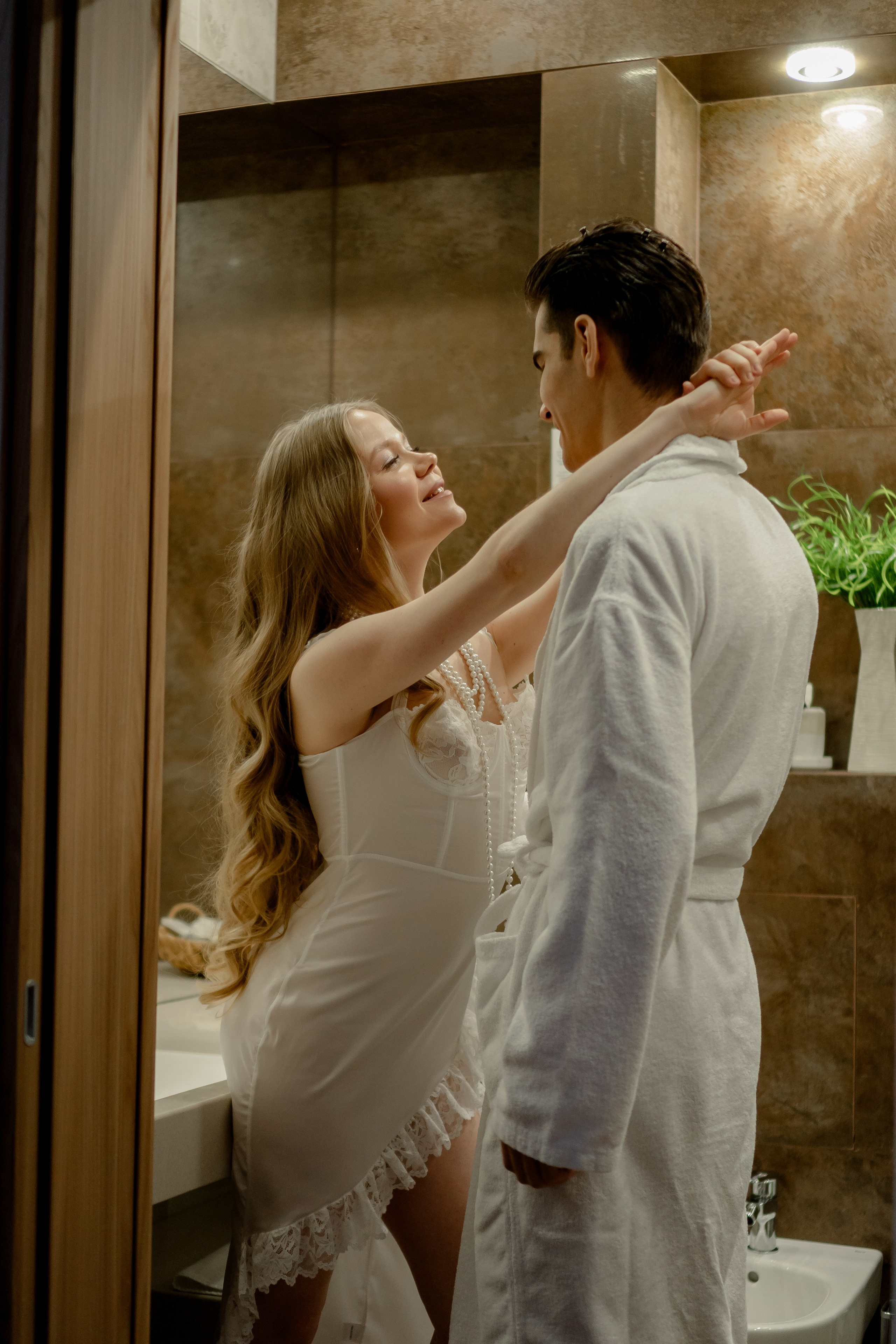 СБОРЫ ПЕРЕД СВАДЕБНЫМ ДНЕМ (СНЯТО В СИБИРЕ В НИЖНЕВАРТОВСКЕ). Профессиональный фотограф, Санкт-Петербург — Виктория Богомолова