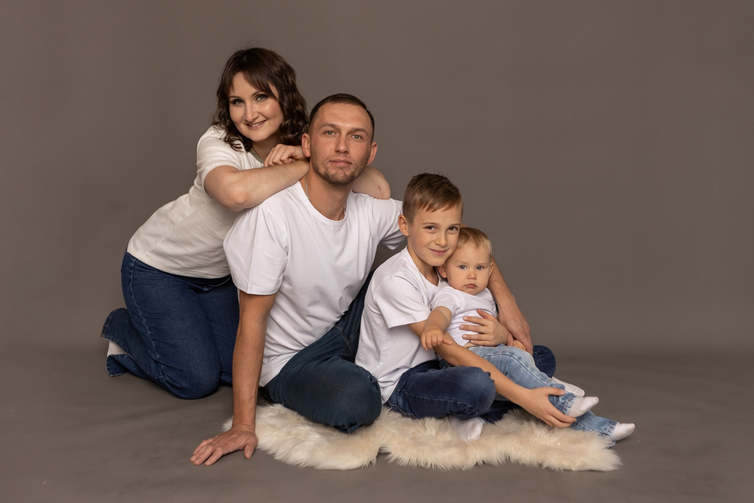 Годовасие. Фотограф новорожденных. Детский и семейный фотограф Марьяна Юдина