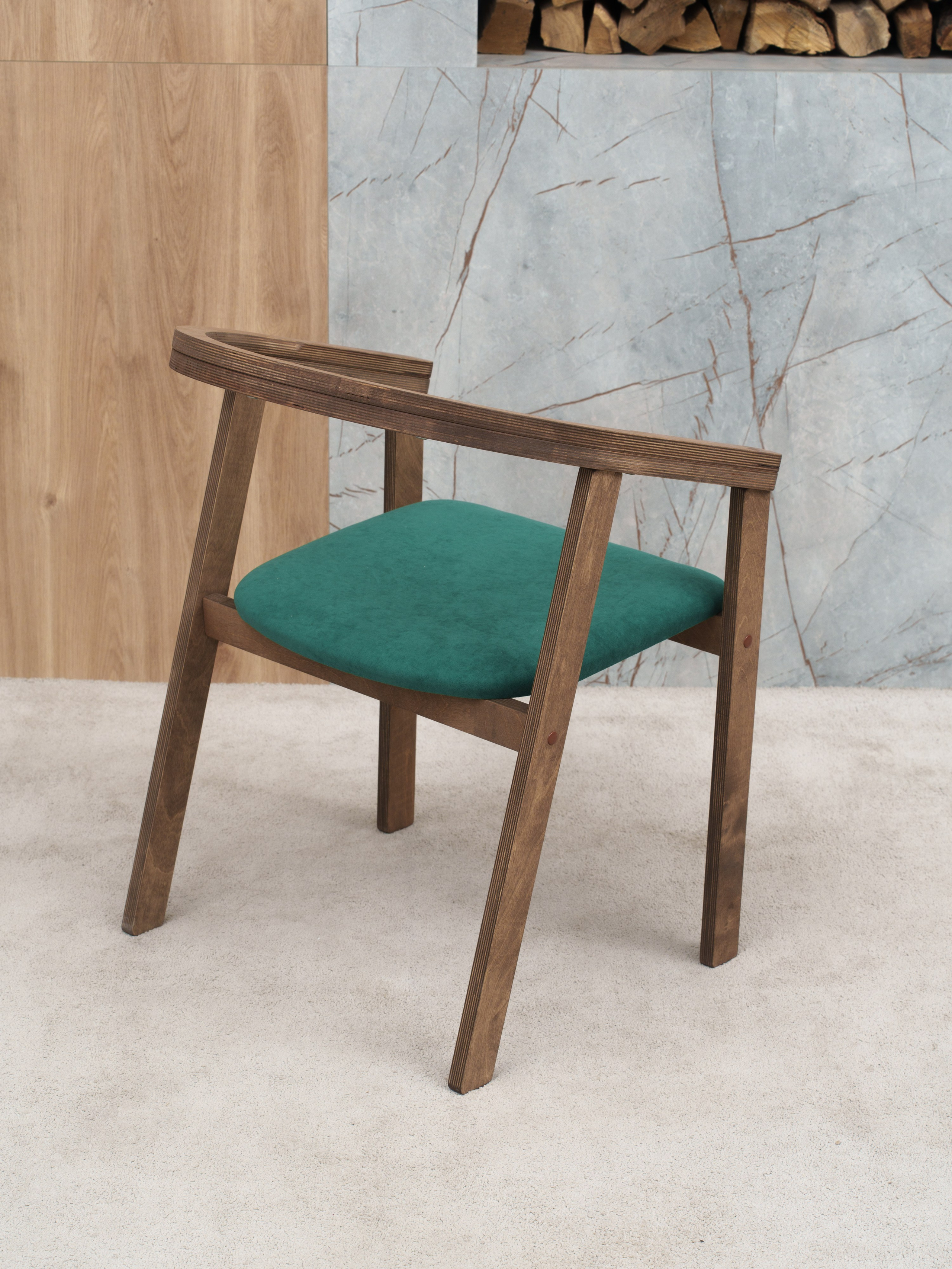 Столы и стулья для маркетплейсов. Иван Упоров — фотограф, рилсмейкер чебоксары