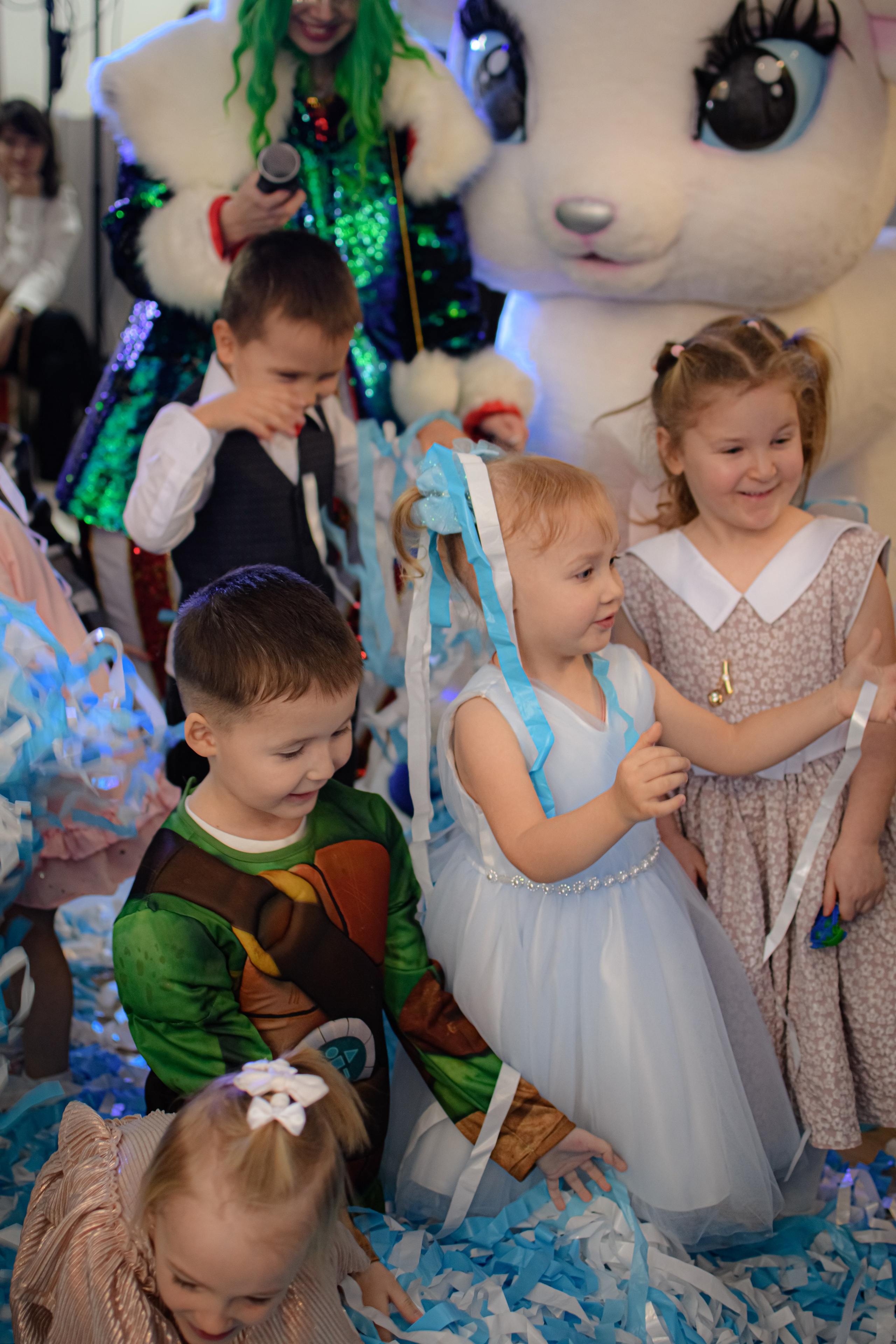 HAPPY NEW YEAR. Photokarish