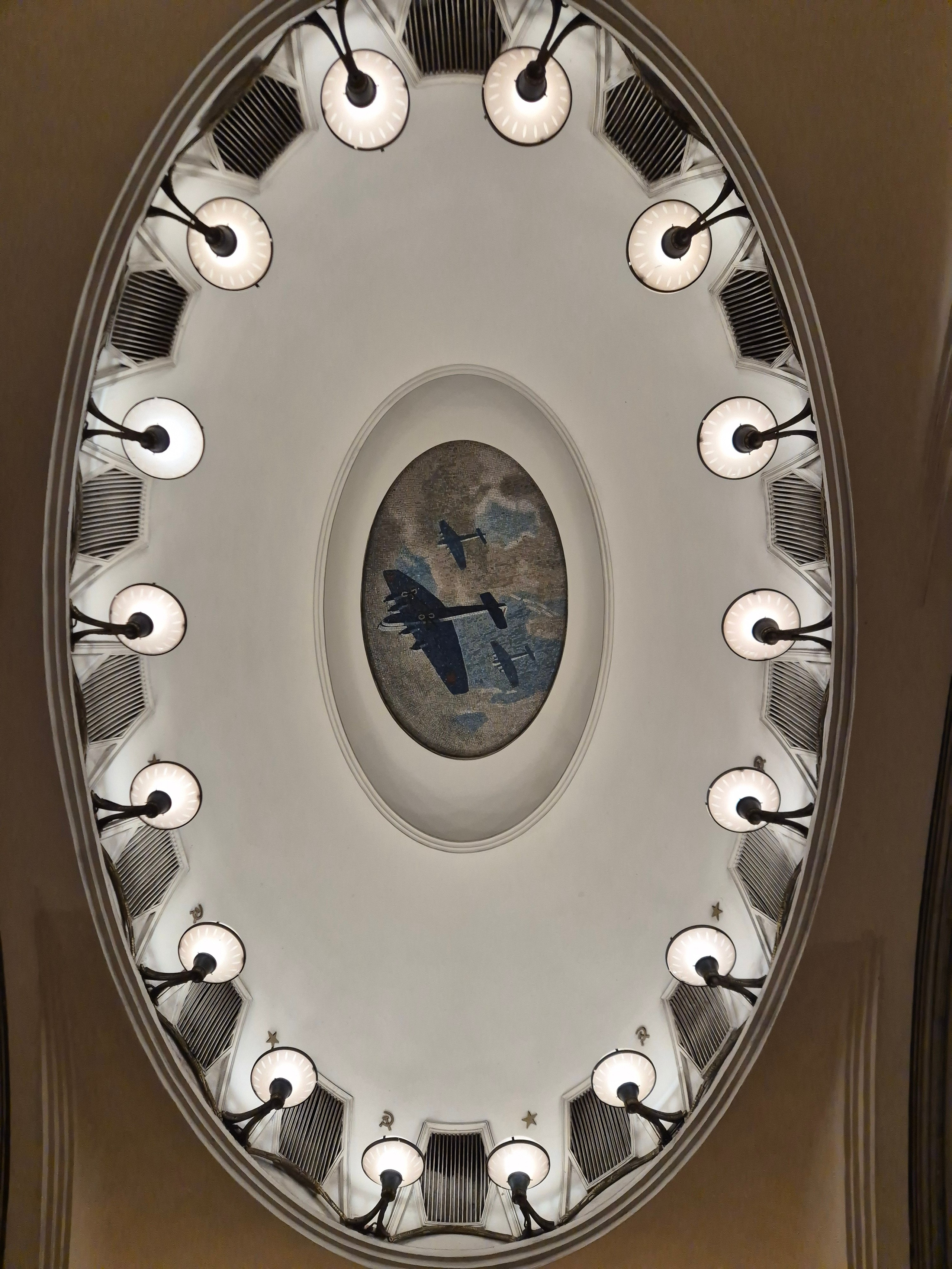 И так же традиционный поход вечером в театр