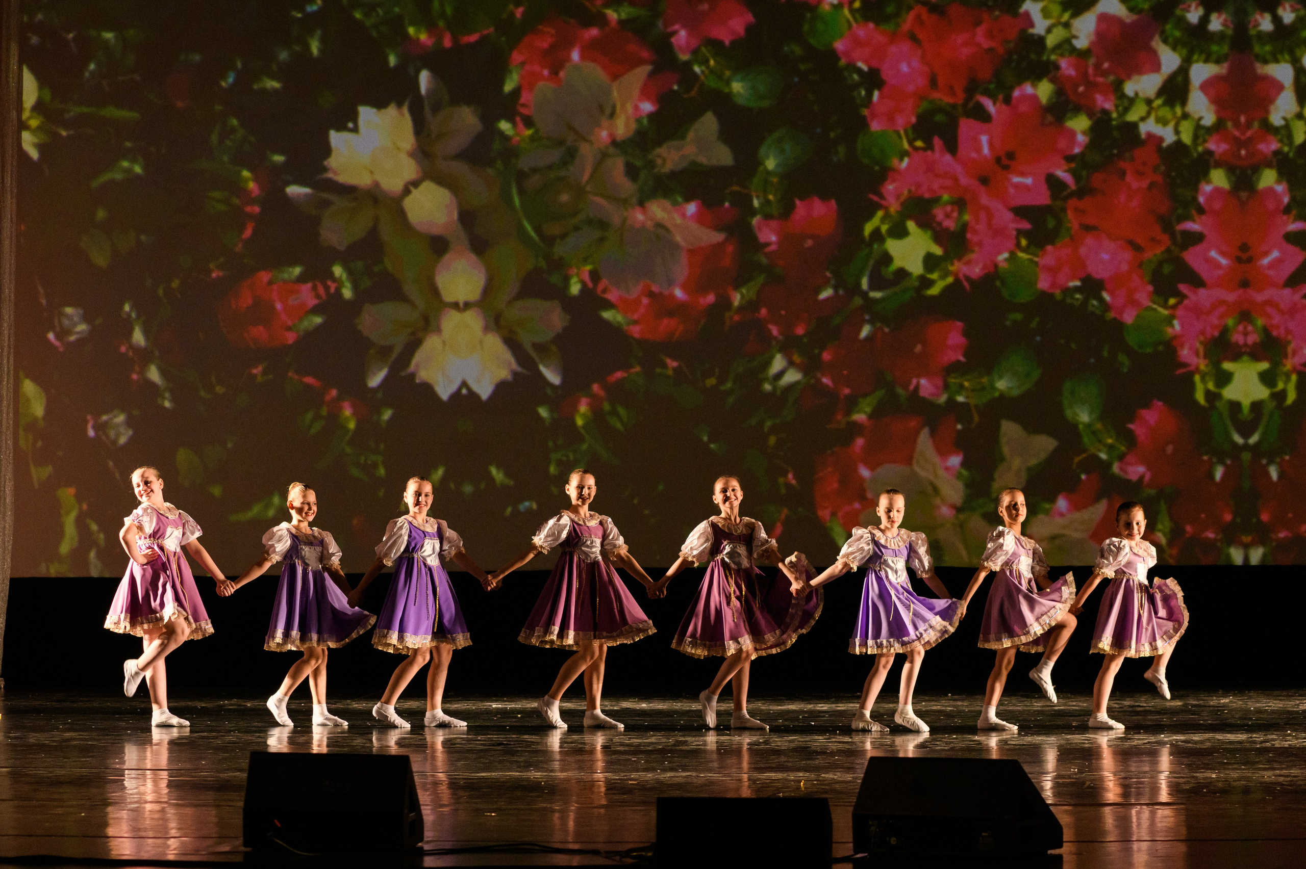 23 апреля, часть 2, БКЗ Октябрьский, г. Санкт-Петербург. Золотое яблочко