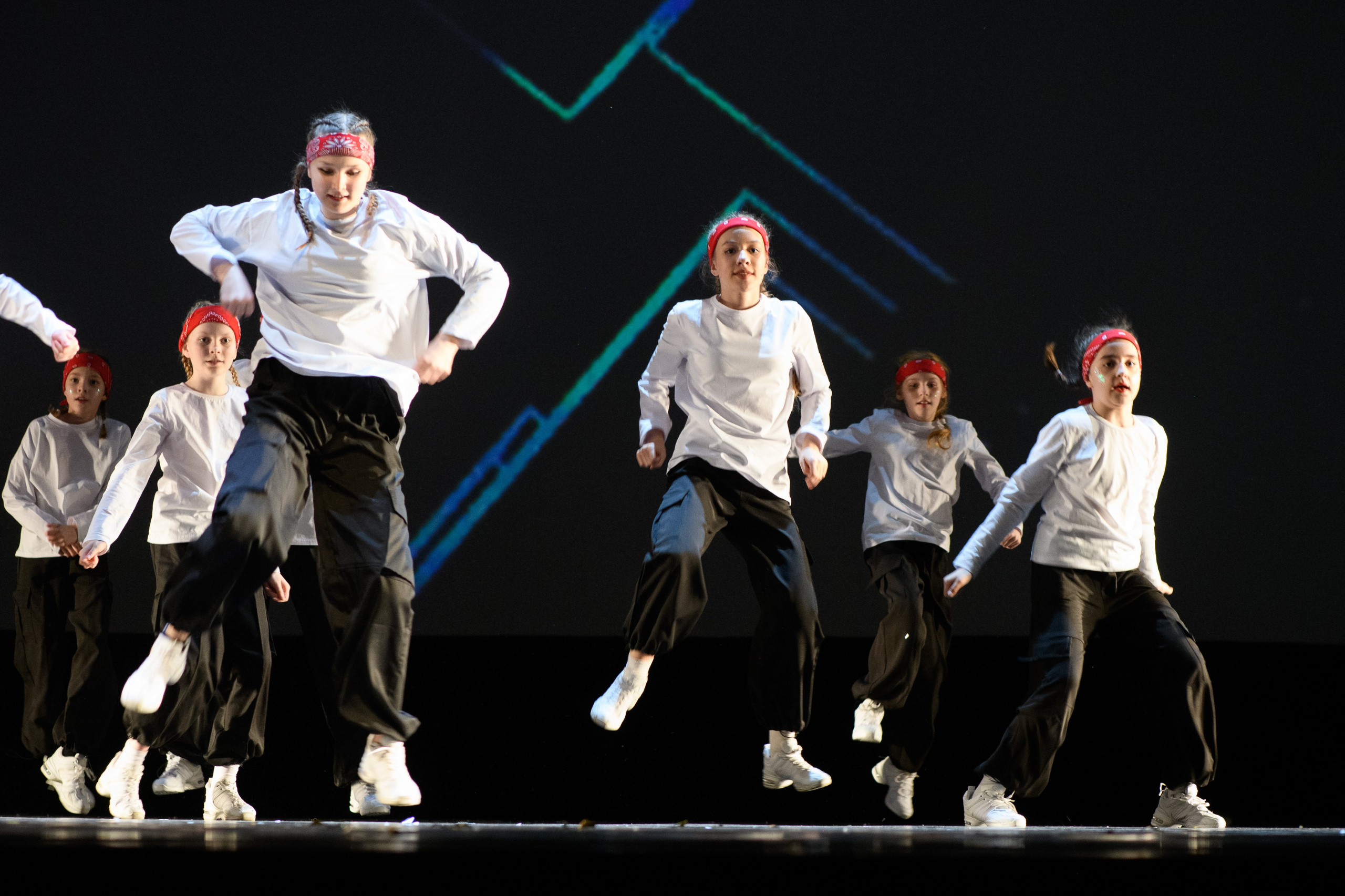 23 апреля, часть 2, БКЗ Октябрьский, г. Санкт-Петербург. Золотое яблочко