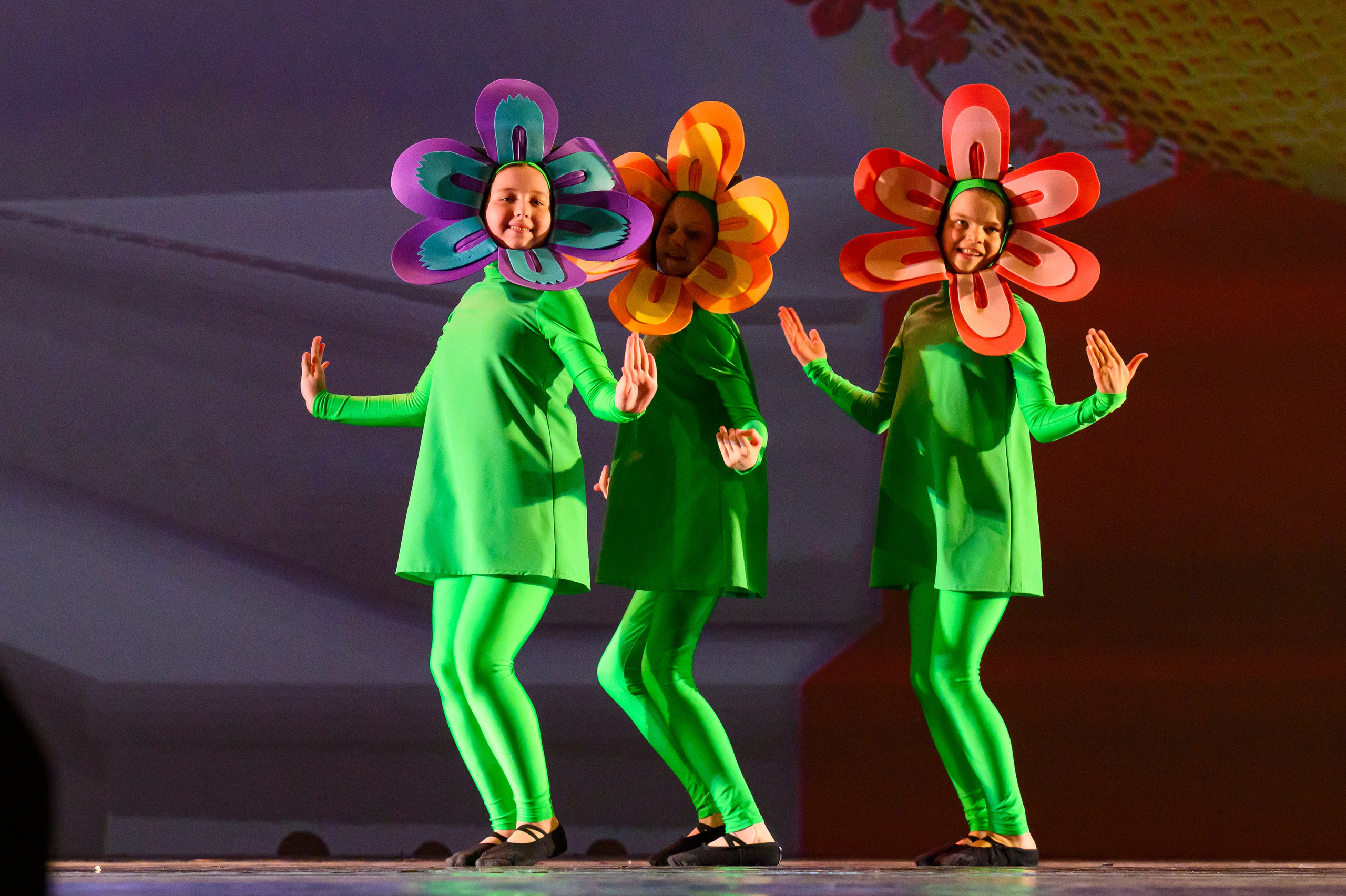 23 апреля, часть 1, БКЗ Октябрьский, г. Санкт-Петербург. Золотое яблочко