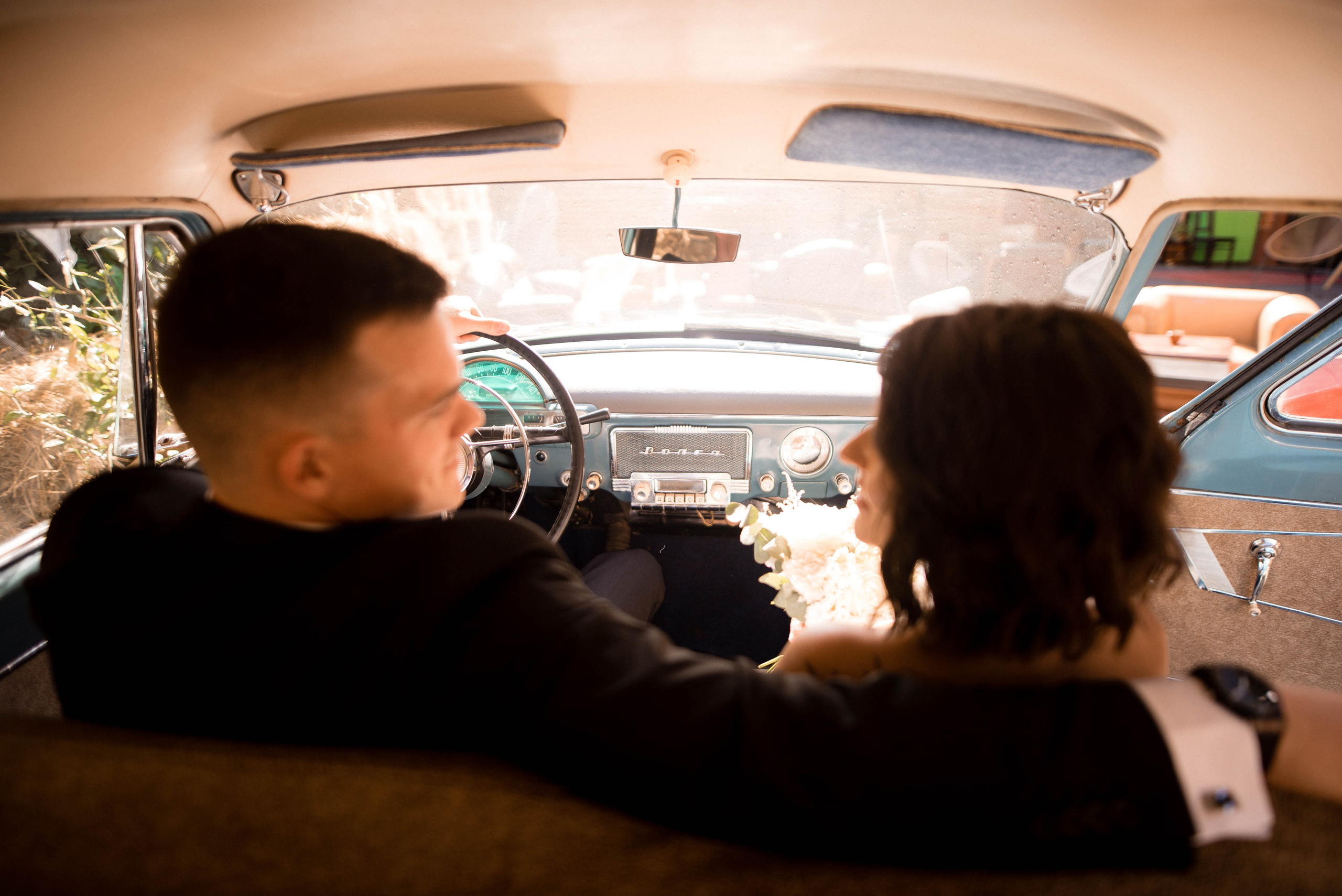 Айгуль и Юрий. Главная