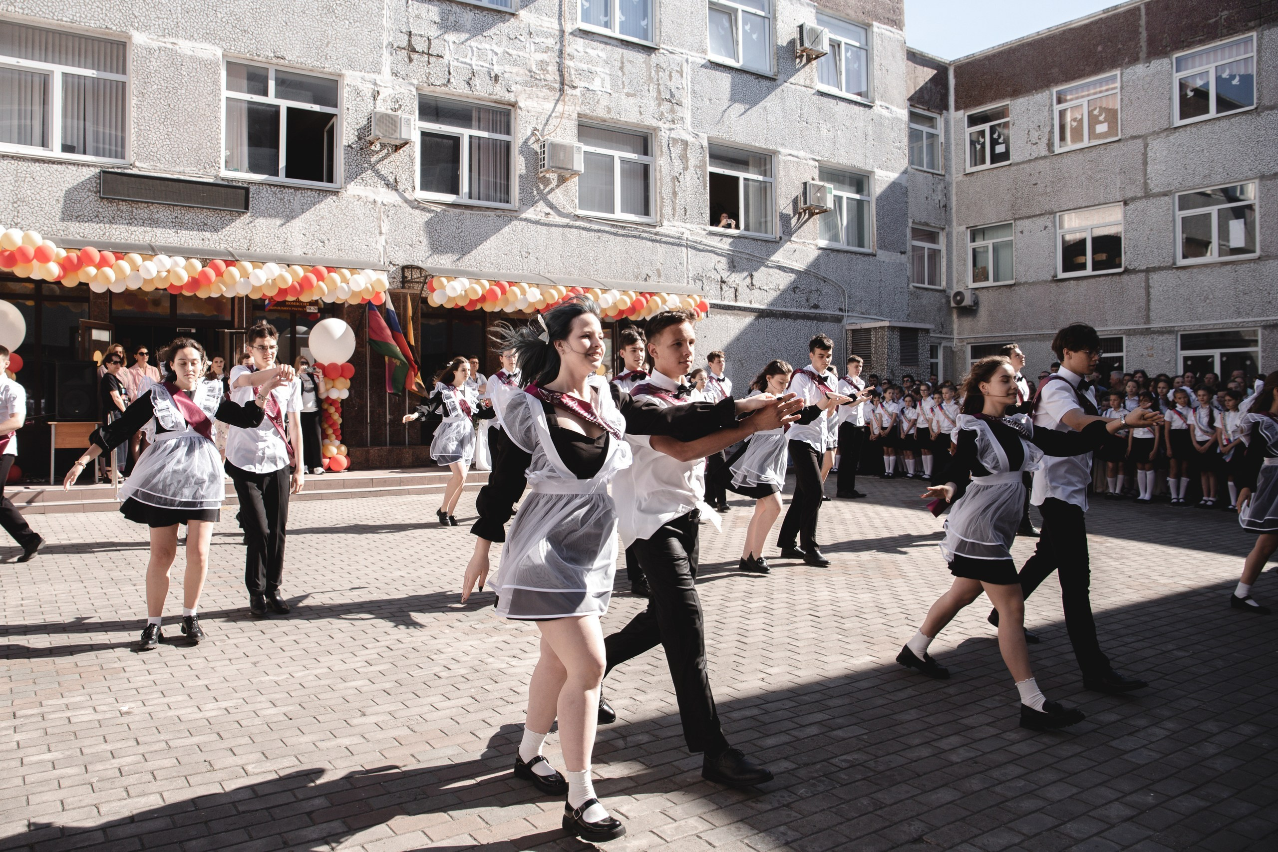 11 класс 33 школа. Выпускные альбомы Натальи Бутко: Новороссийск, Анапа, Геленджик