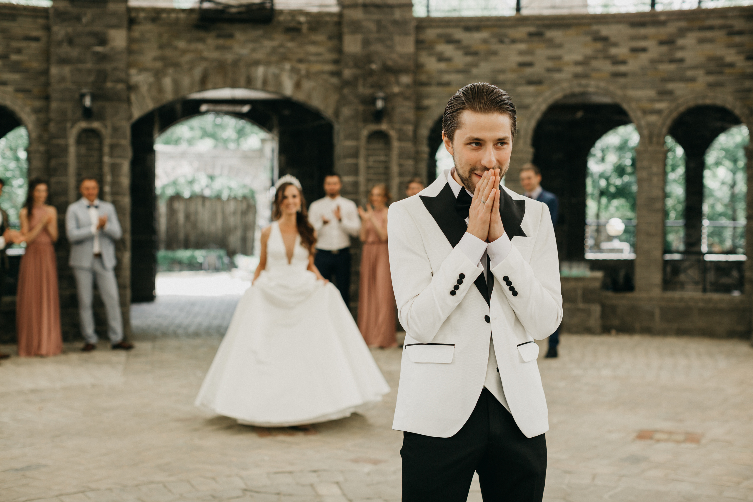 Дима и Эрика. Ведущий на свадьбу в Москве Зубков Алексей